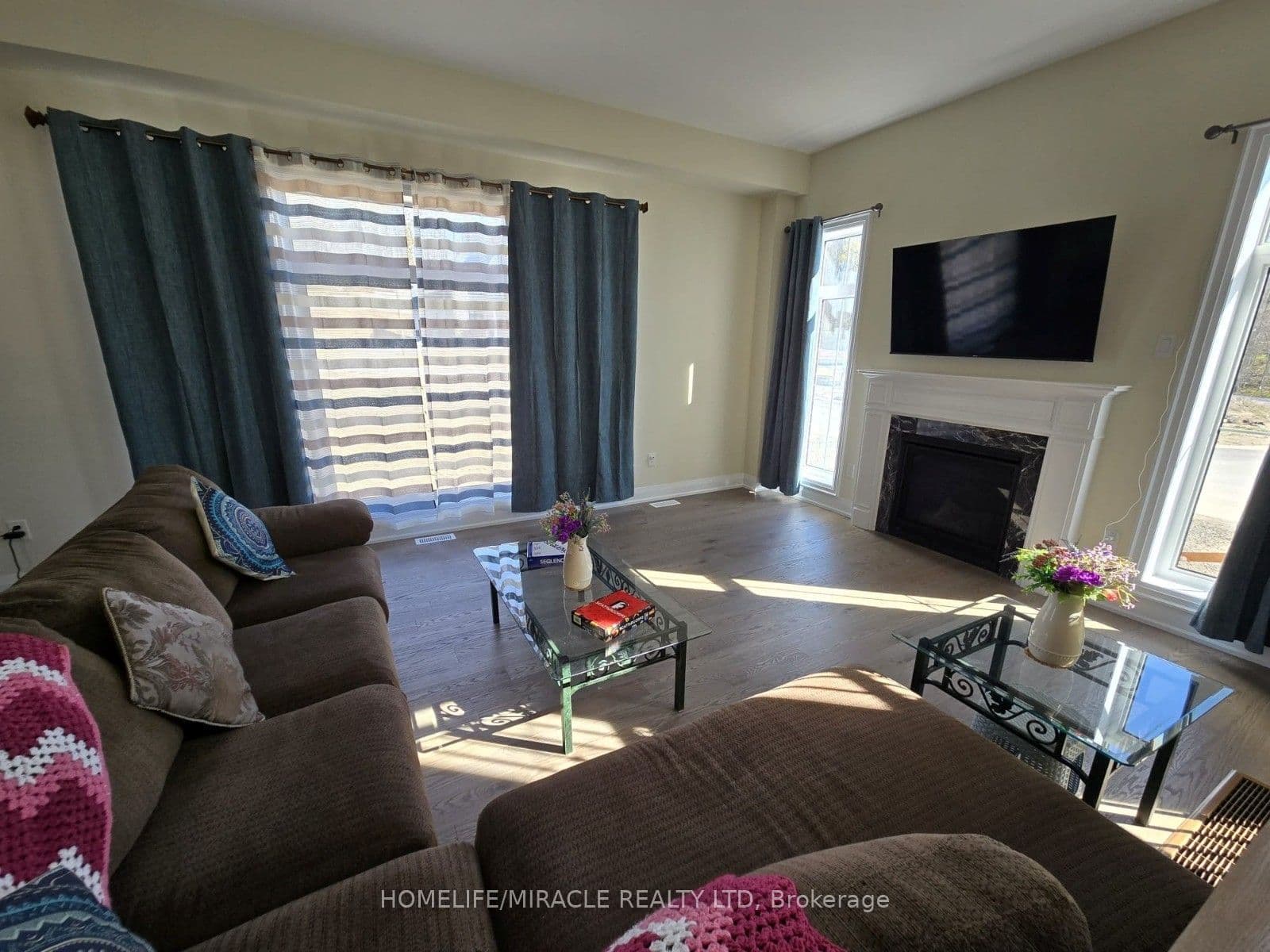 6 Aldwinckle Avenue — featured photograph