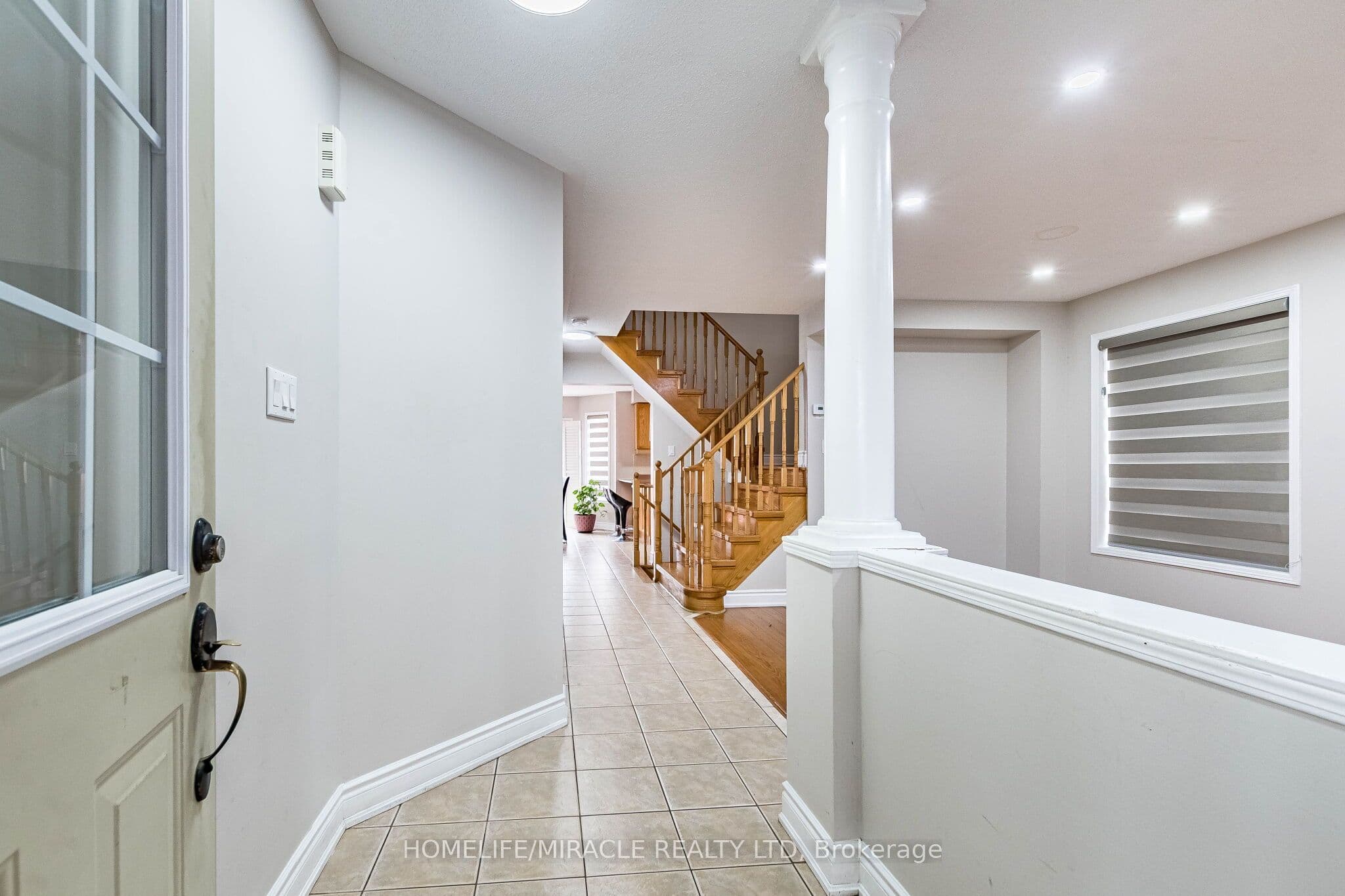 363 Van Kirk Drive — photograph 5