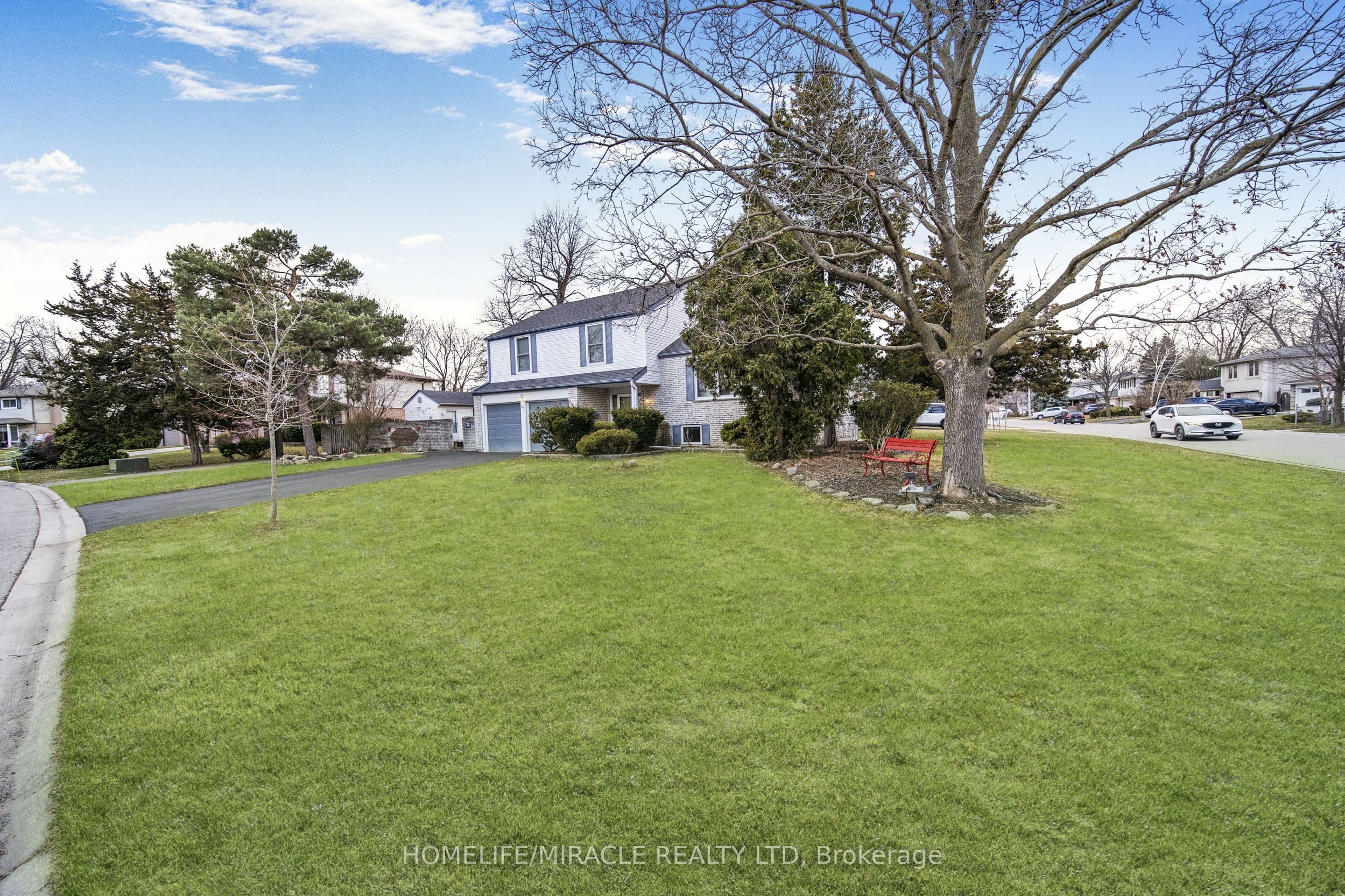 38 River View Drive — photograph 3