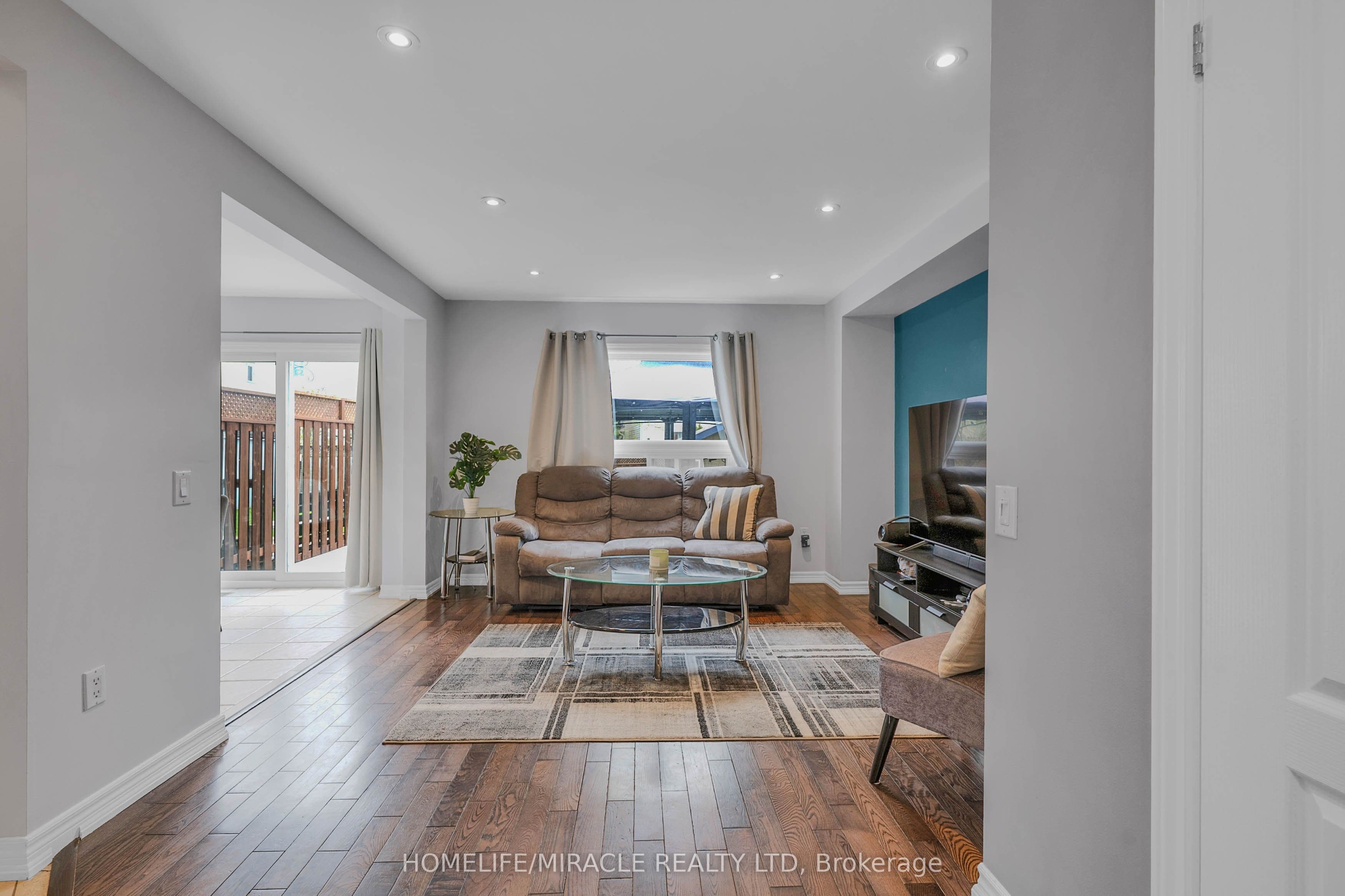 142 Marion Street — photograph 5