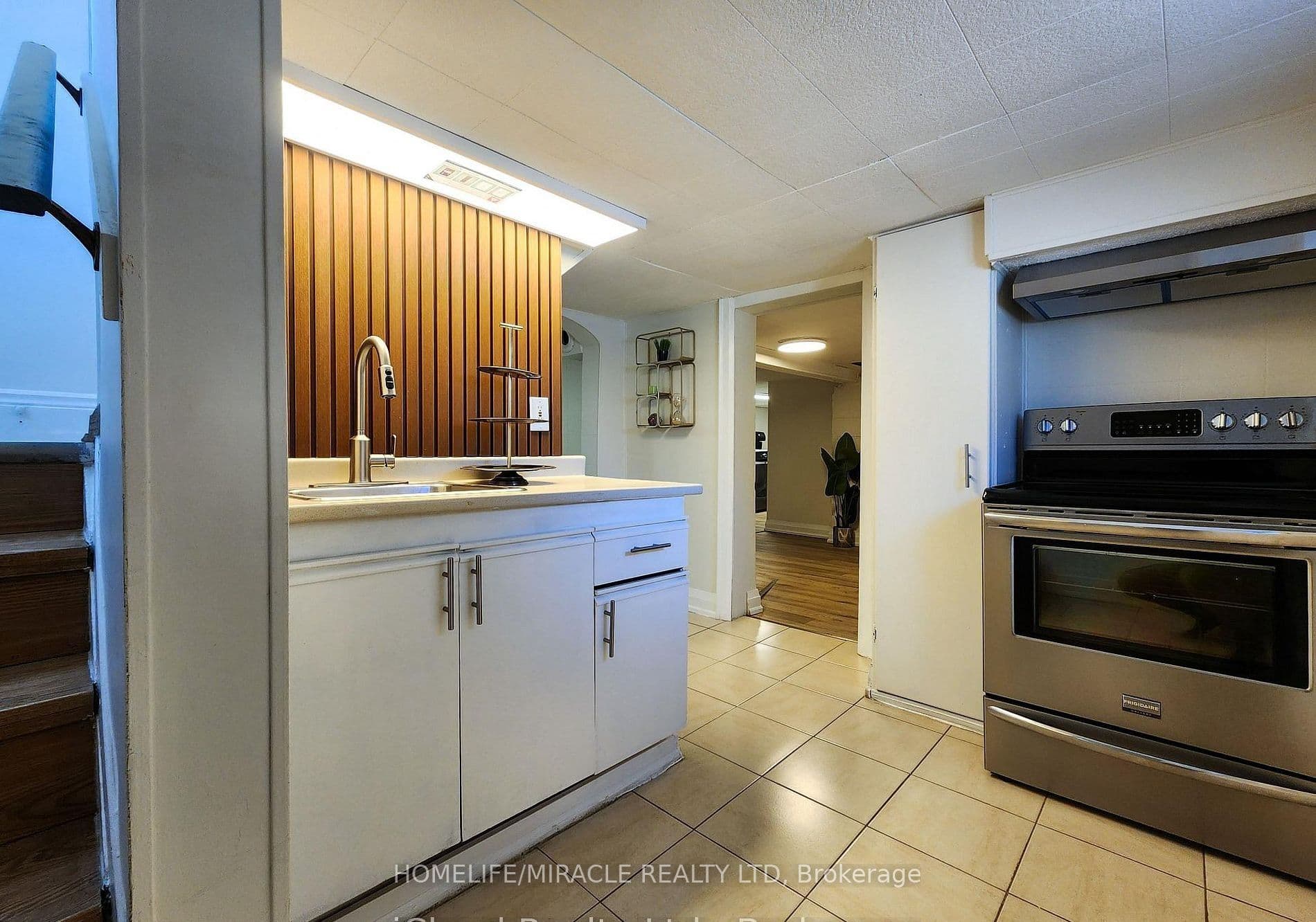 Modern Kitchen