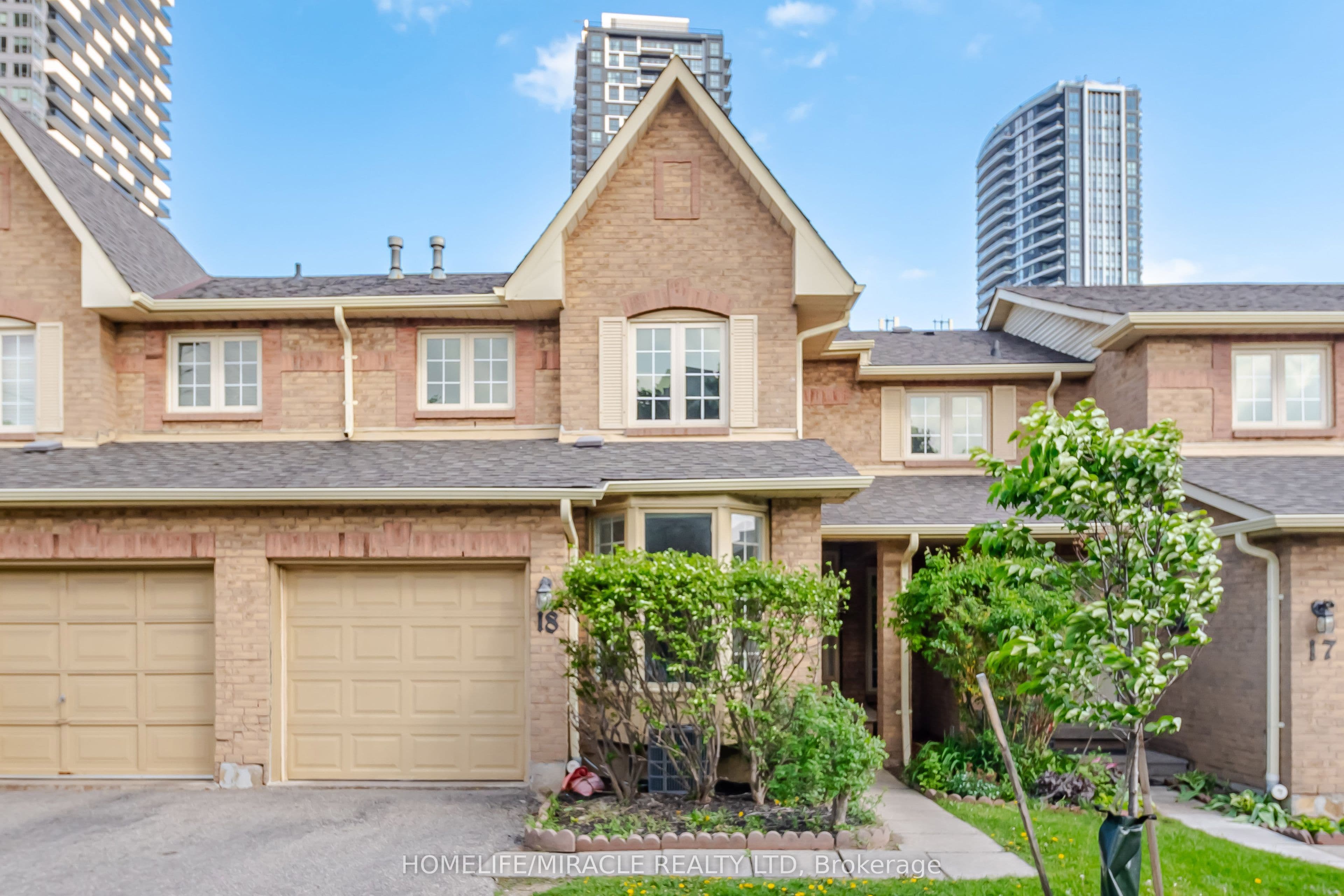 35 Ceremonial Drive #18, Mississauga