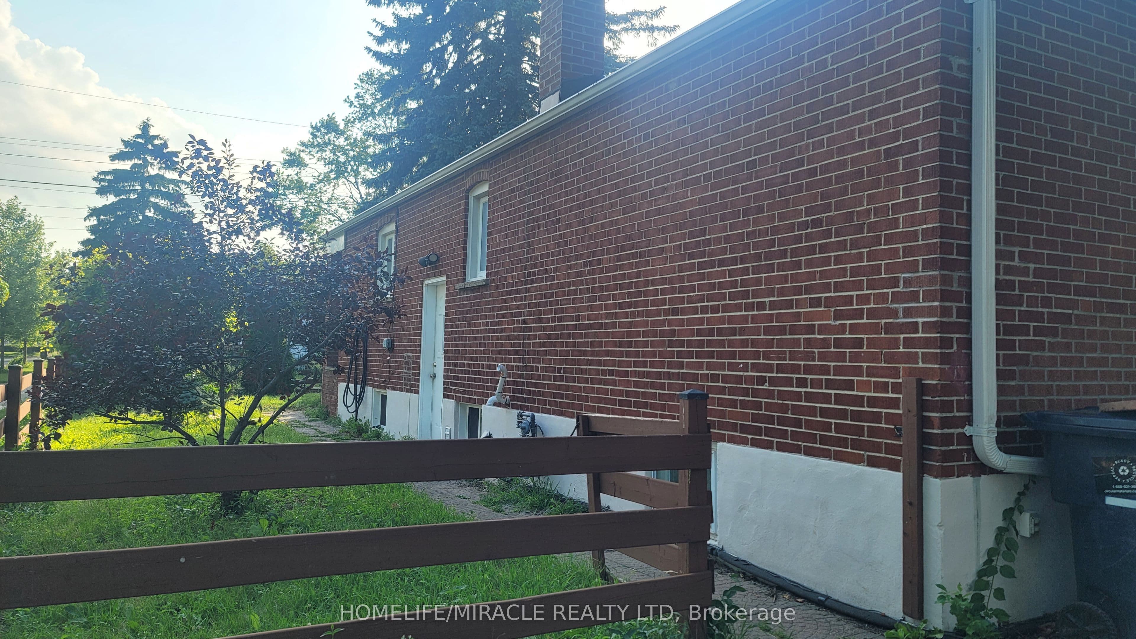 1 Homestead Road — photograph 2