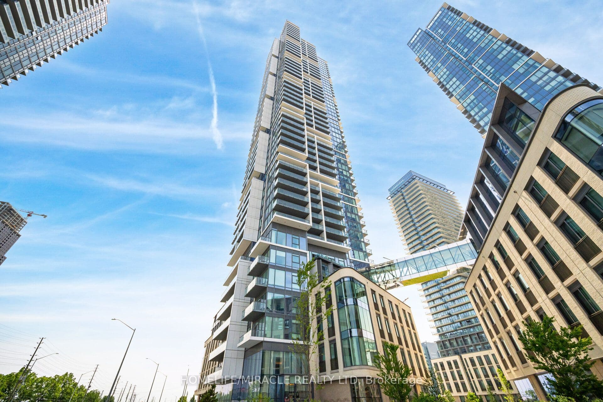 7890 Jane Street #3907, Vaughan