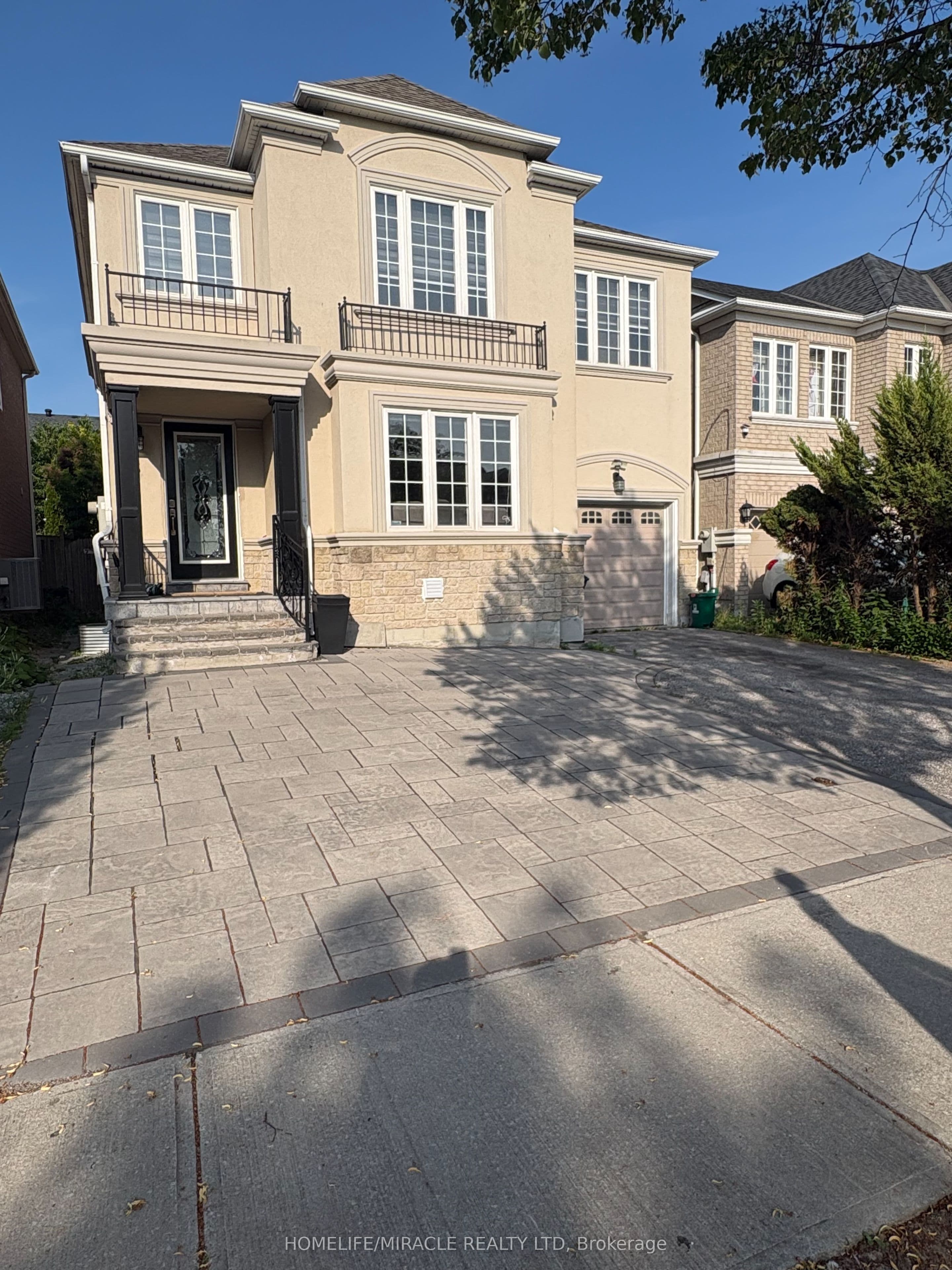 15 Nobbs Drive — photograph 2