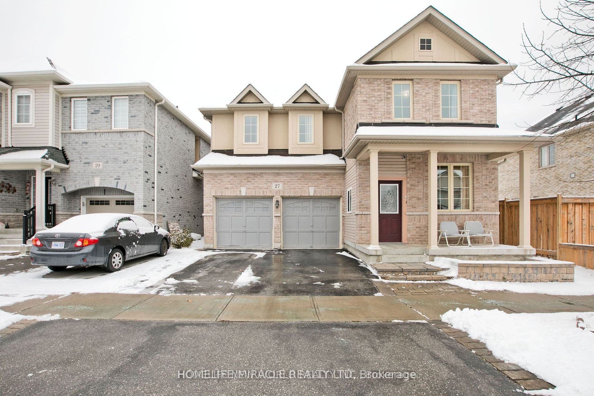 27 Lloydminster Avenue #BSMT — photograph 2