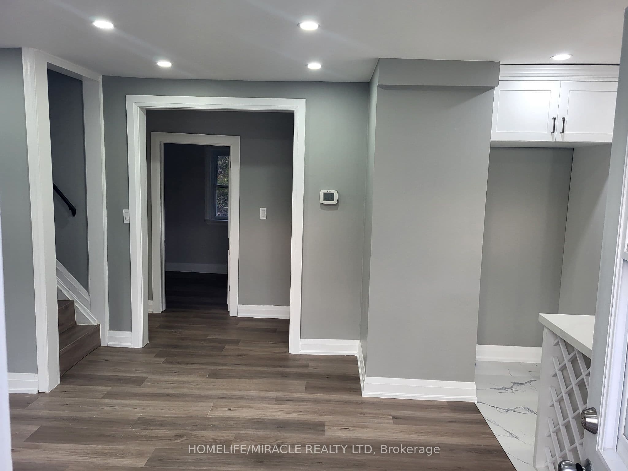 254 Margaret Street — photograph 3