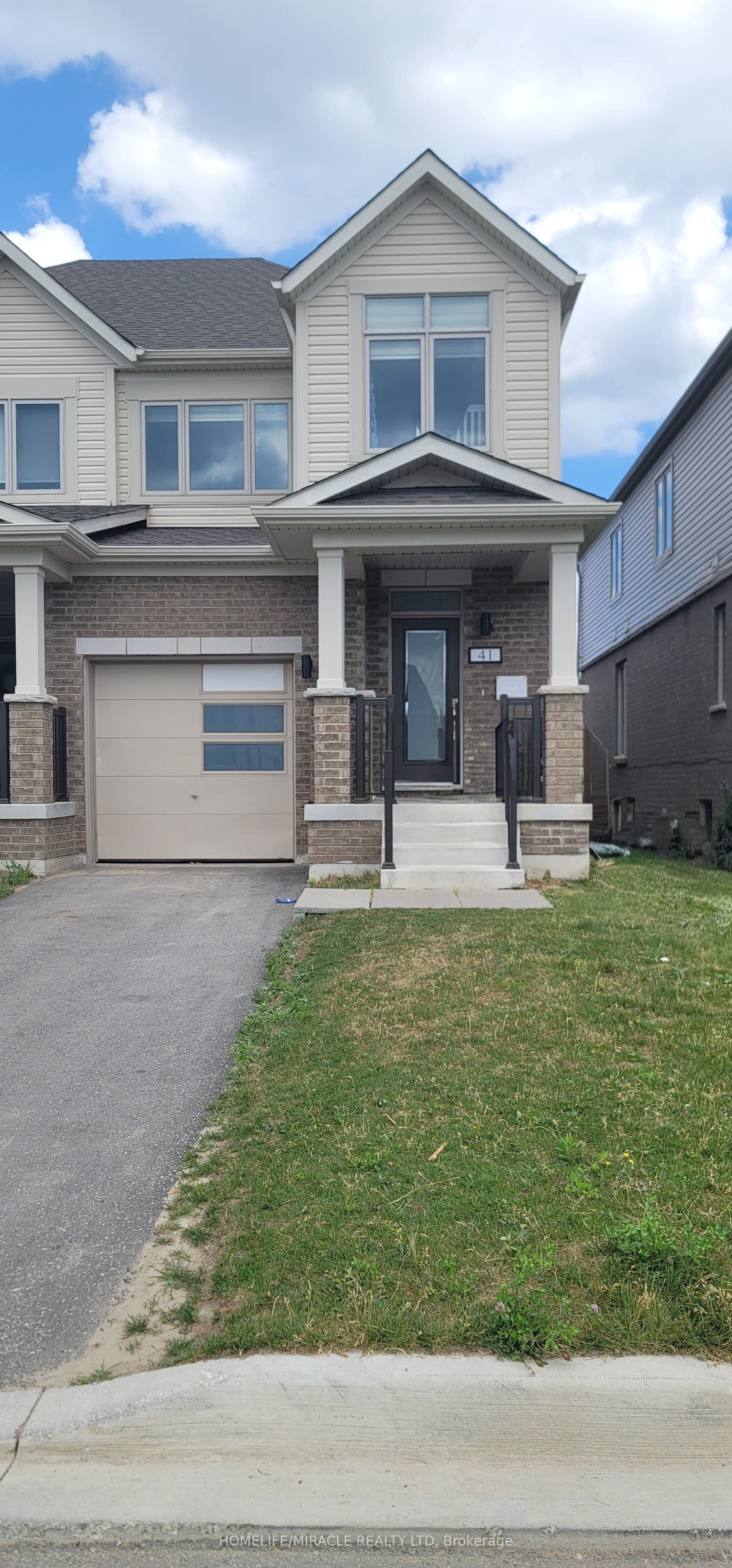 41 Sagewood Avenue — featured photograph