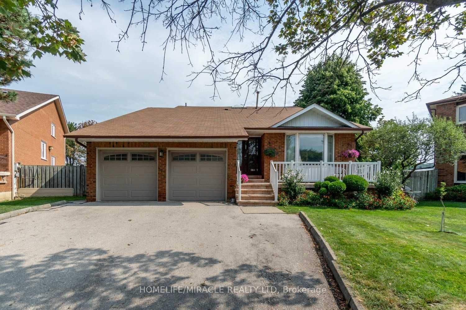 850 Chippenham Drive — featured photograph