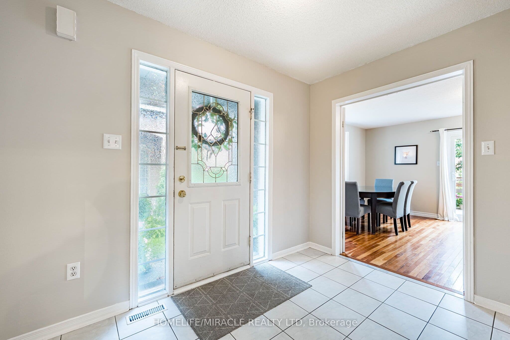 2447 New Wood Drive — photograph 5