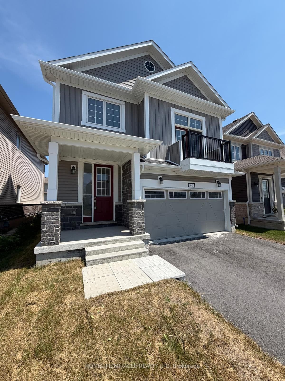 45 Golf Links Drive — photograph 2