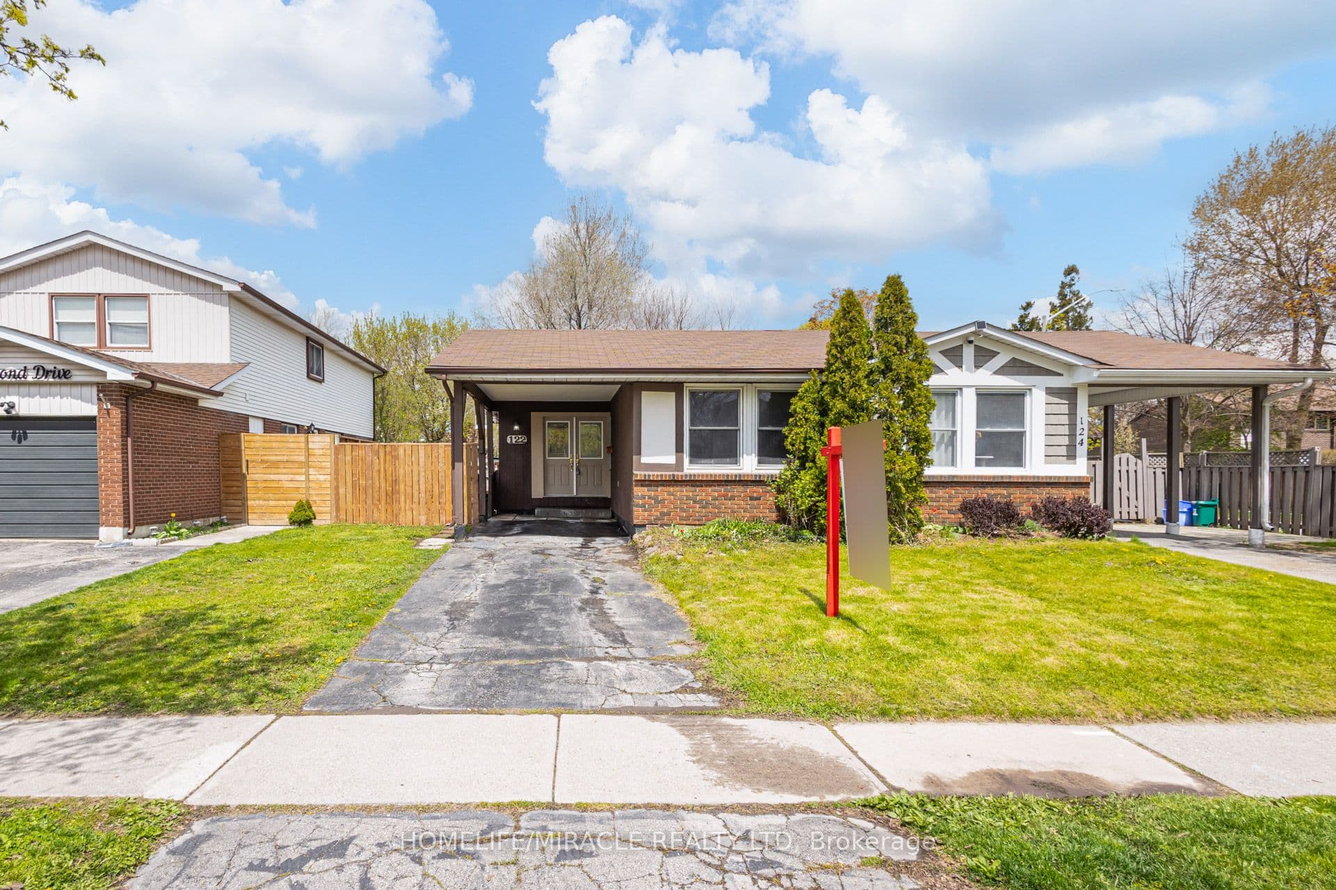 122 Ormond Drive — photograph 4