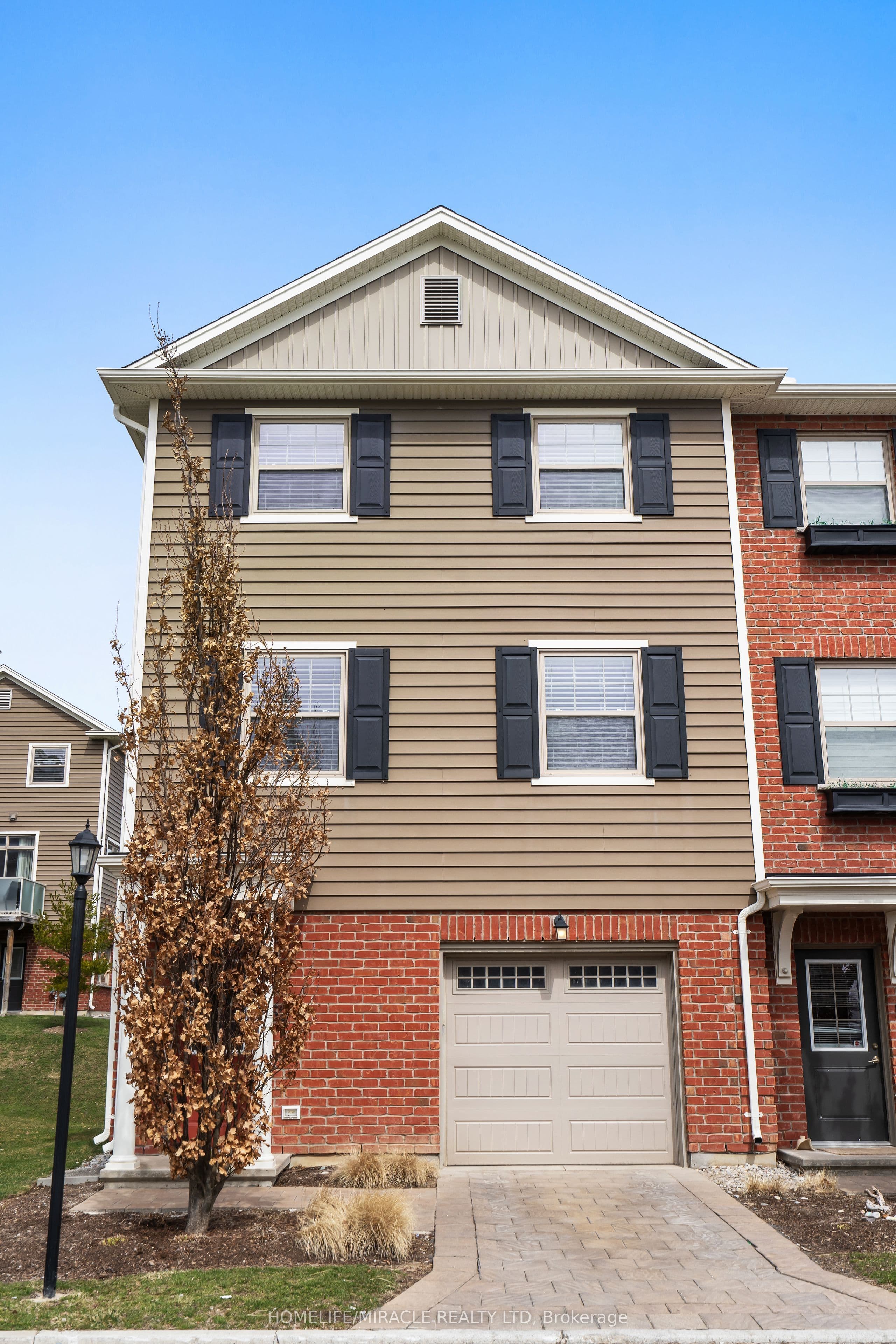 3025 Singleton Avenue #52 — photograph 2