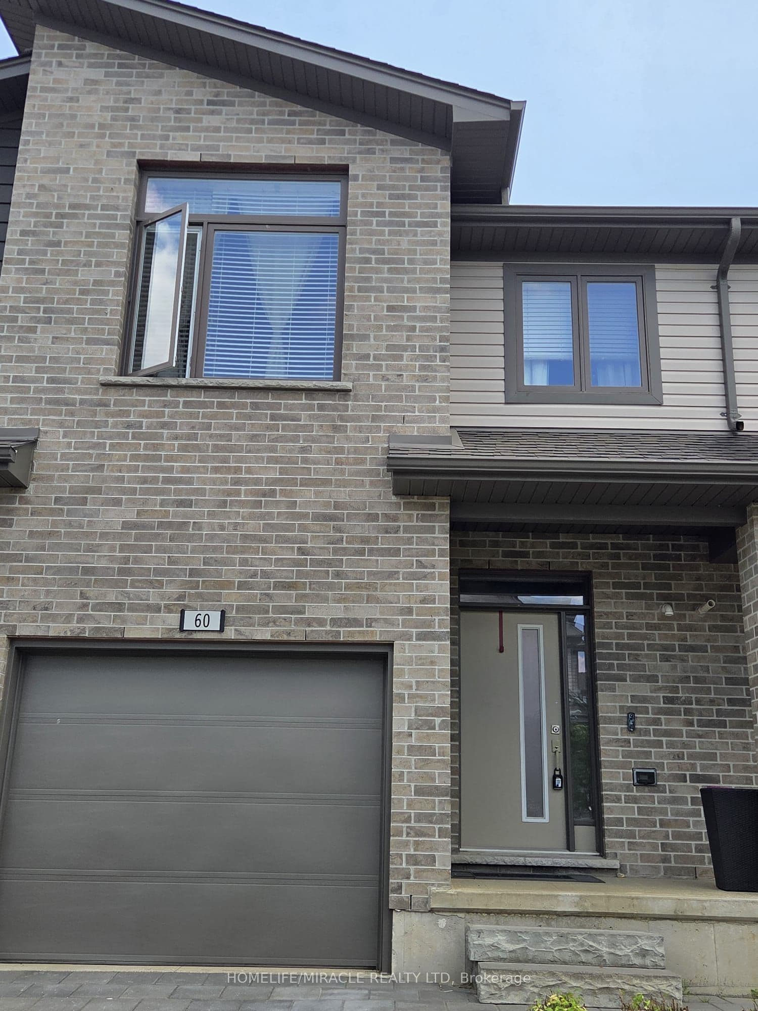 2070 Meadowgate Boulevard #60 — photograph 2