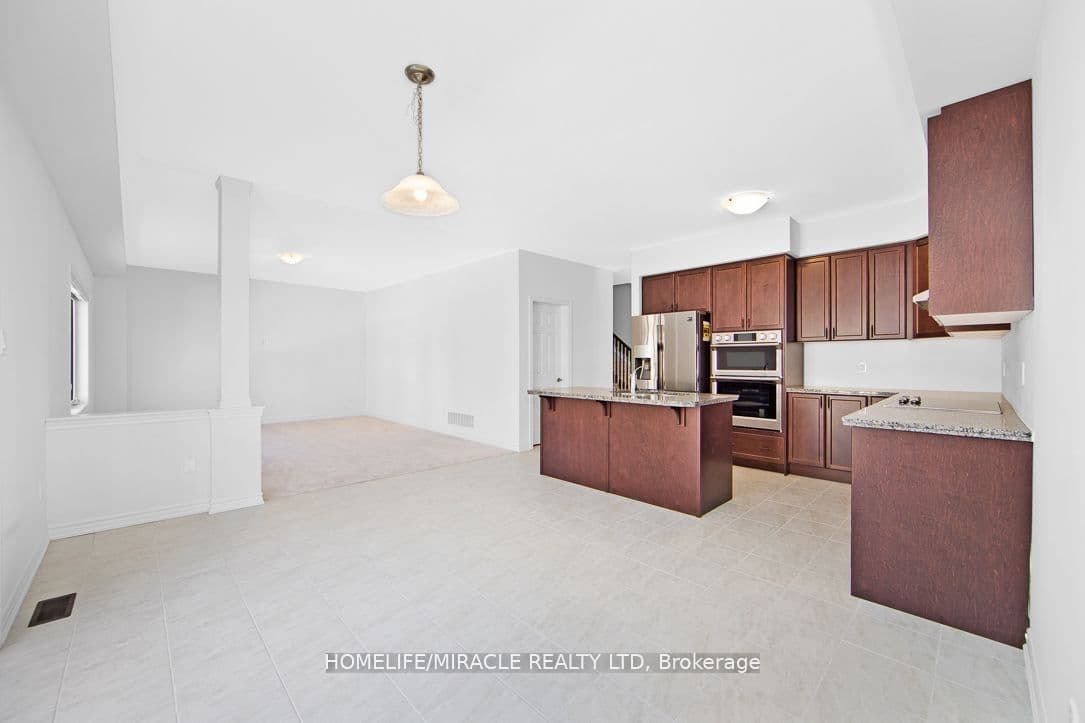 34 Flagg Avenue — photograph 5