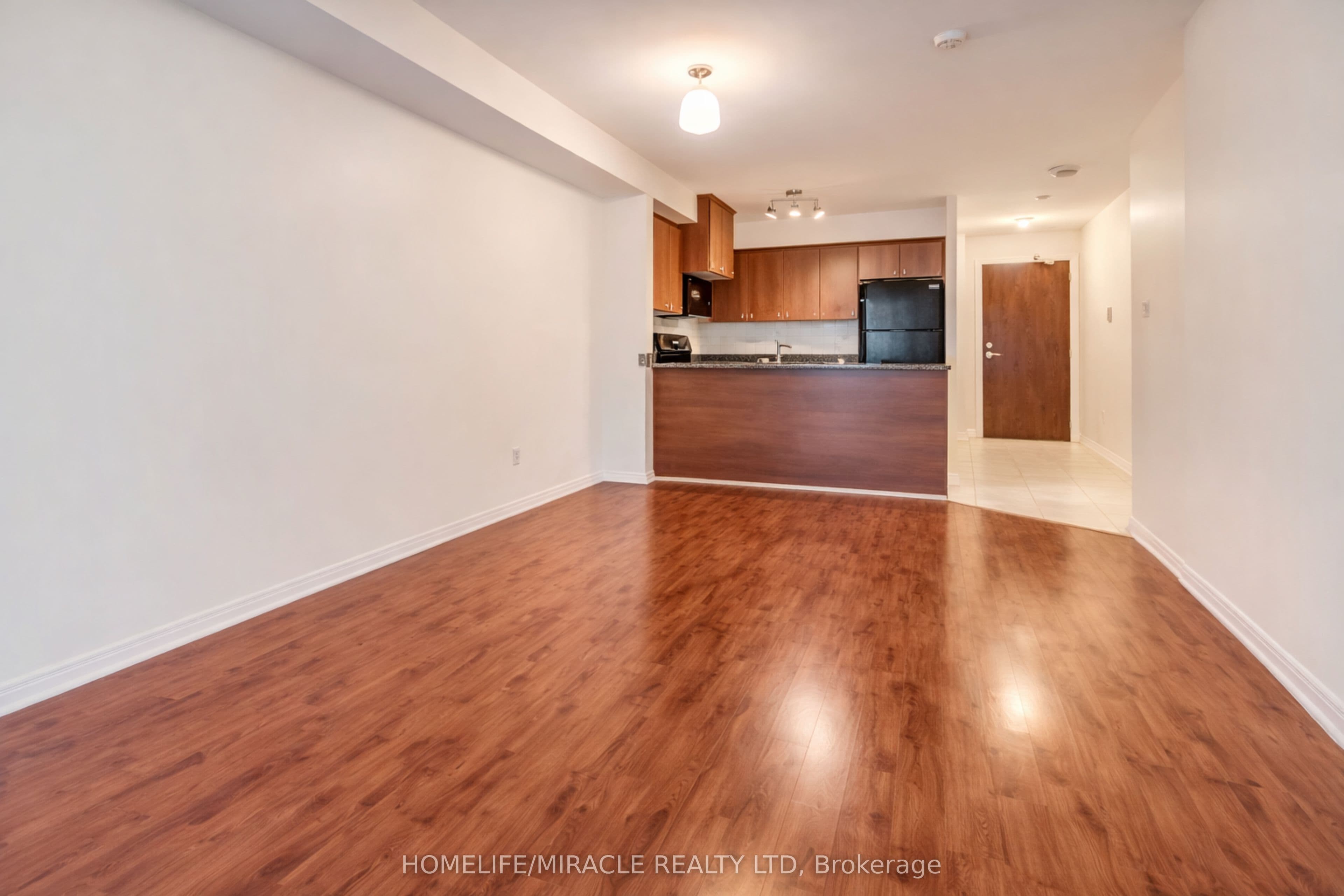 8 Rosebank Drive #5K — photograph 2