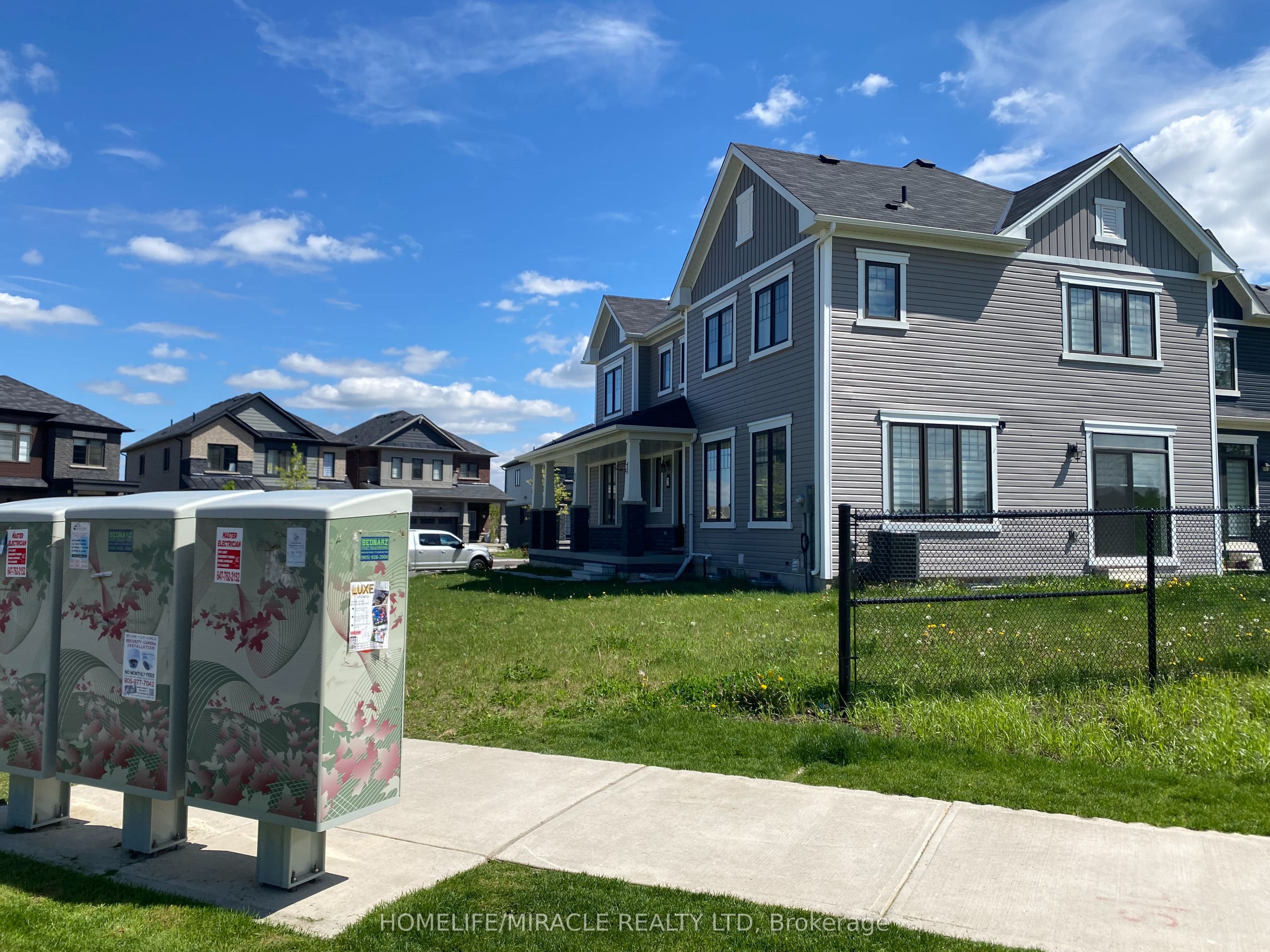 2 Cahill Drive — photograph 5