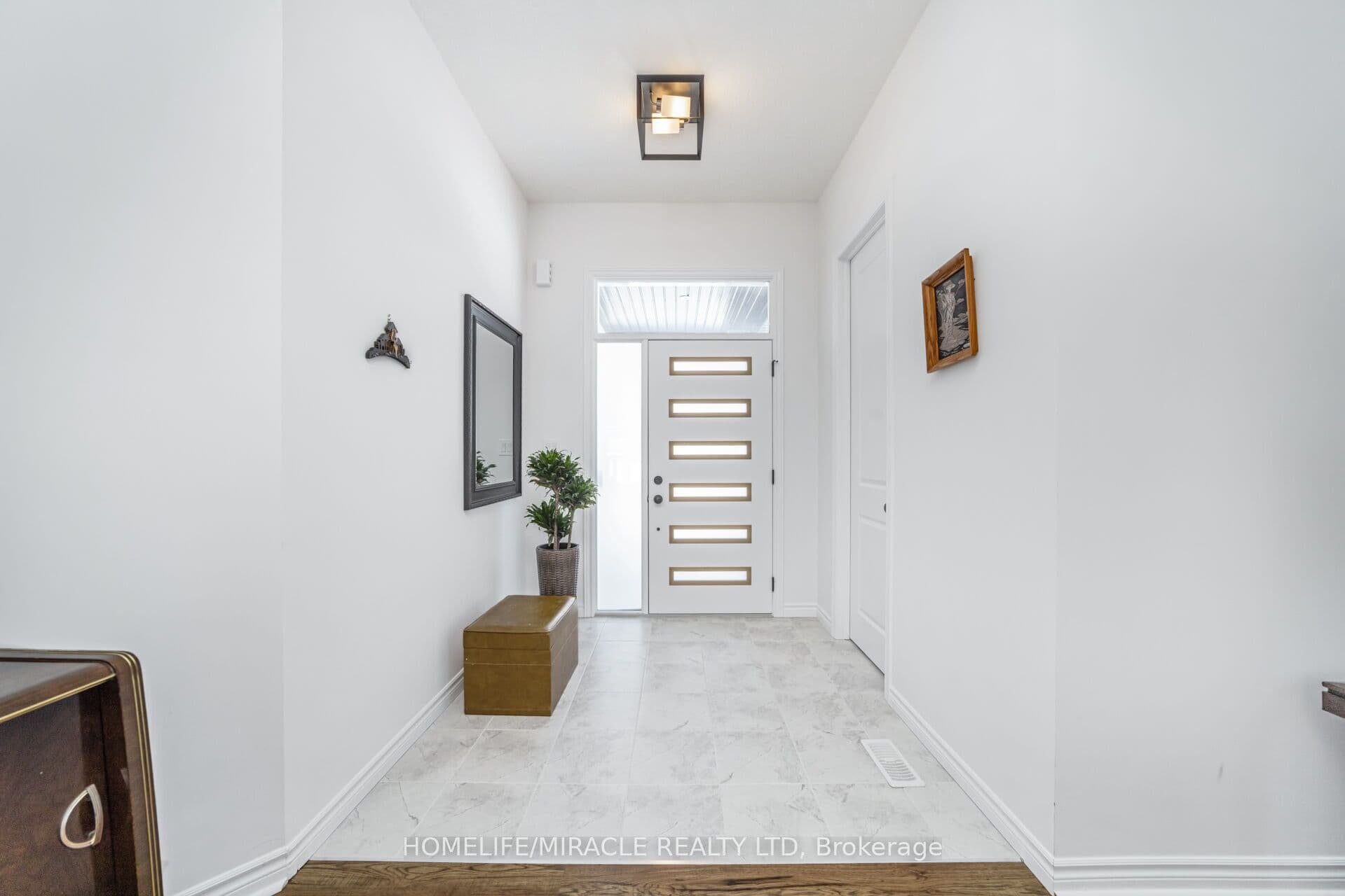 158 Savannah Ridge Drive — photograph 4
