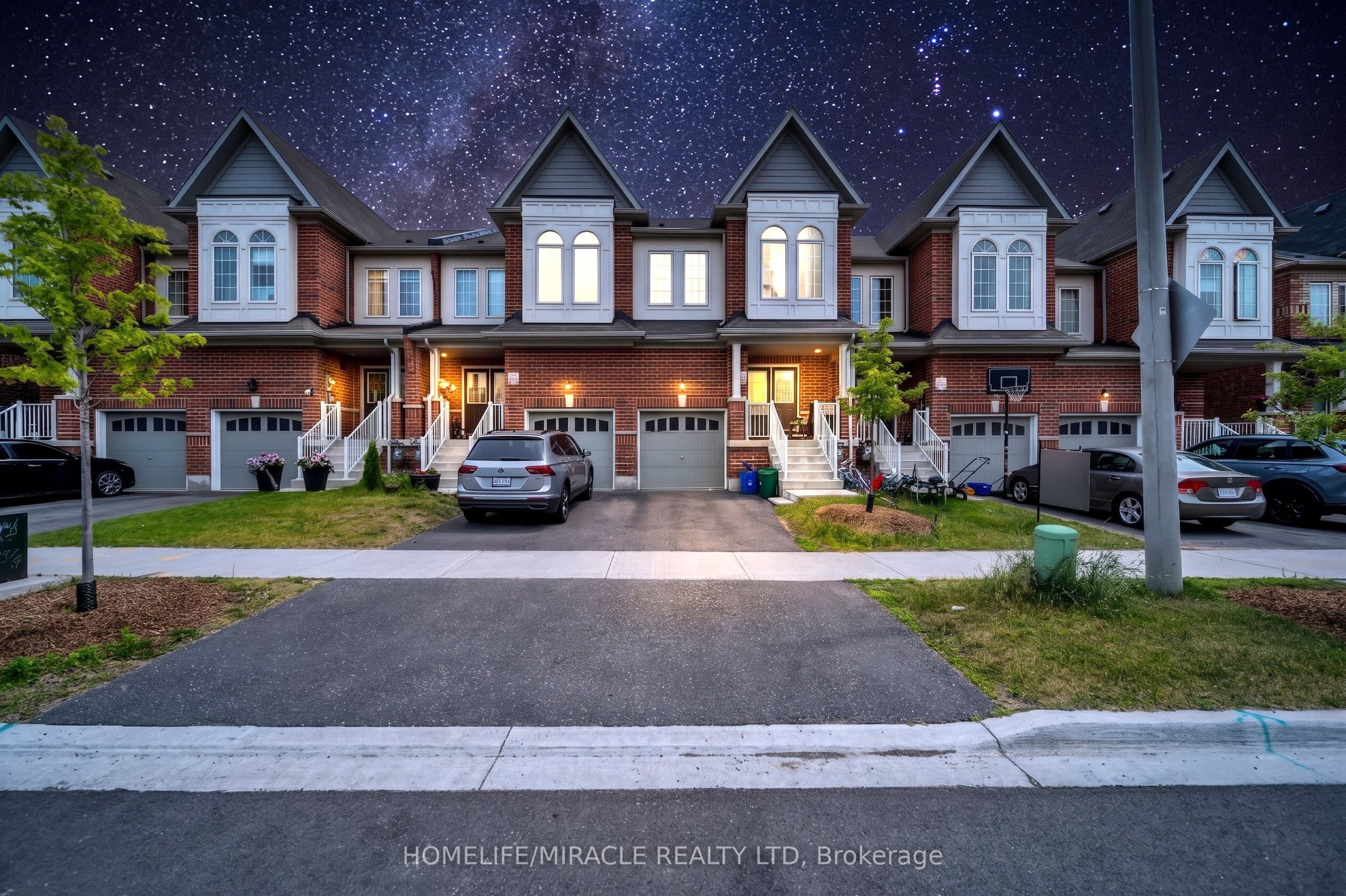 1195 Kettering Drive — featured photograph