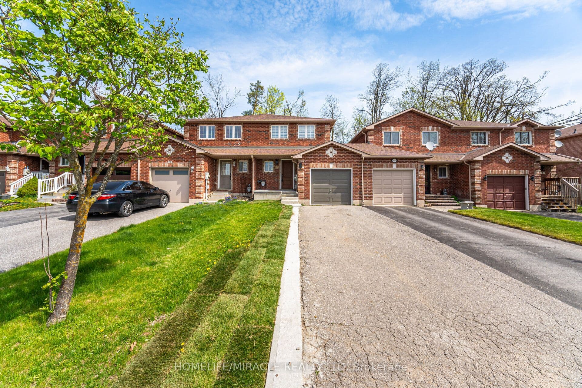 340 Dunsmore Lane — featured photograph