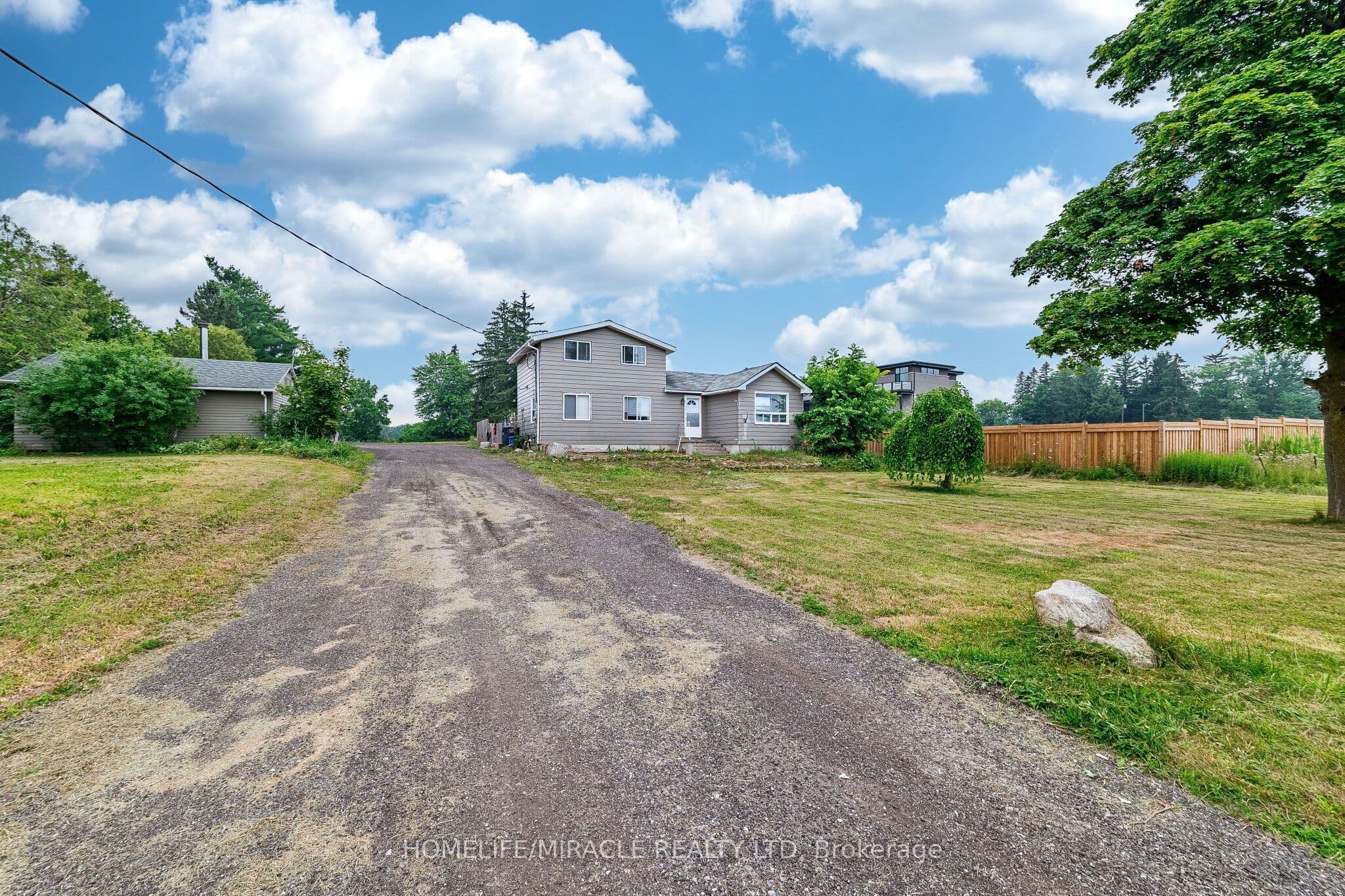 10662 Winston Churchill Boulevard — featured photograph