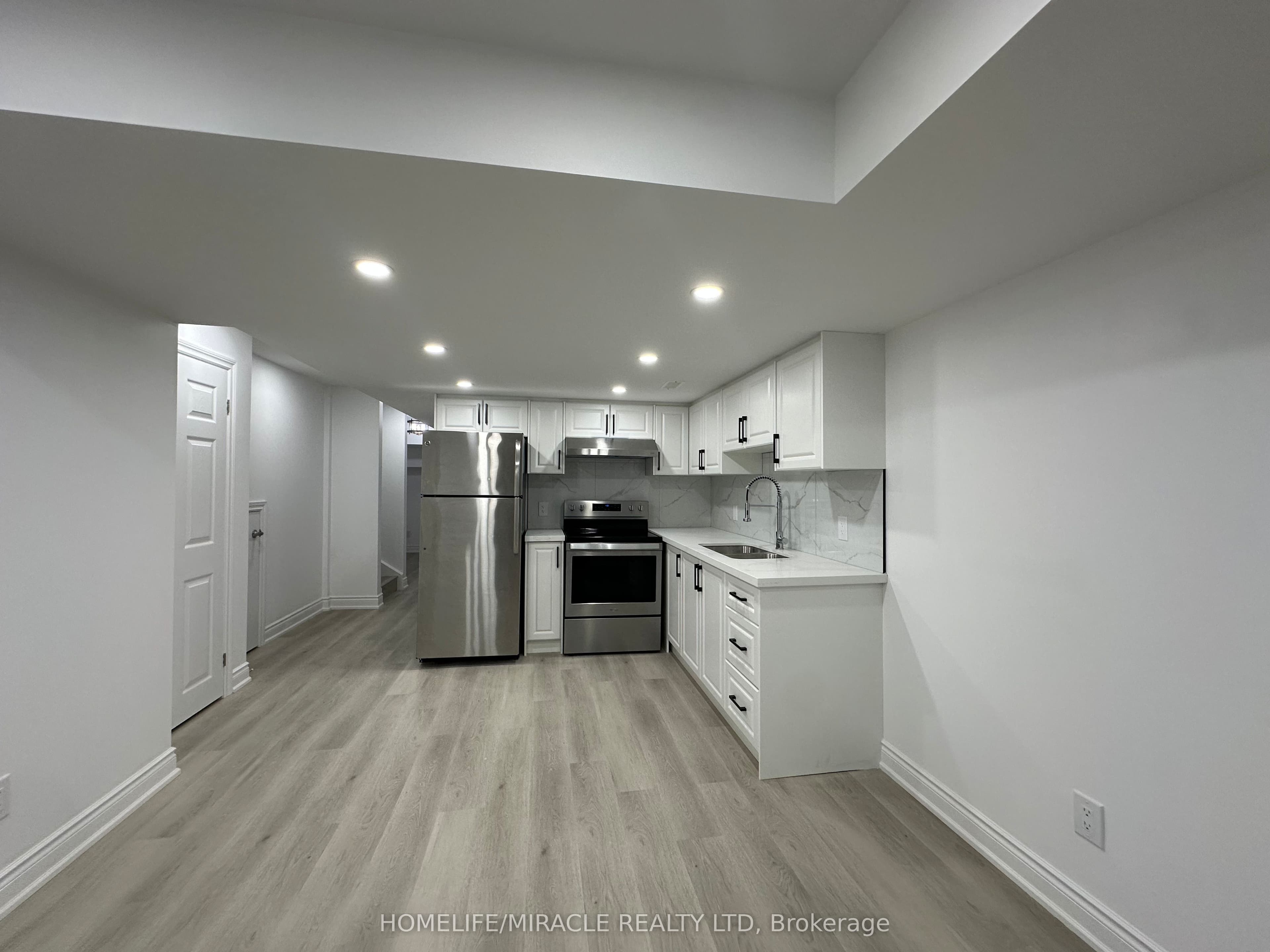 30 Clipper Lane #bsmt — photograph 5