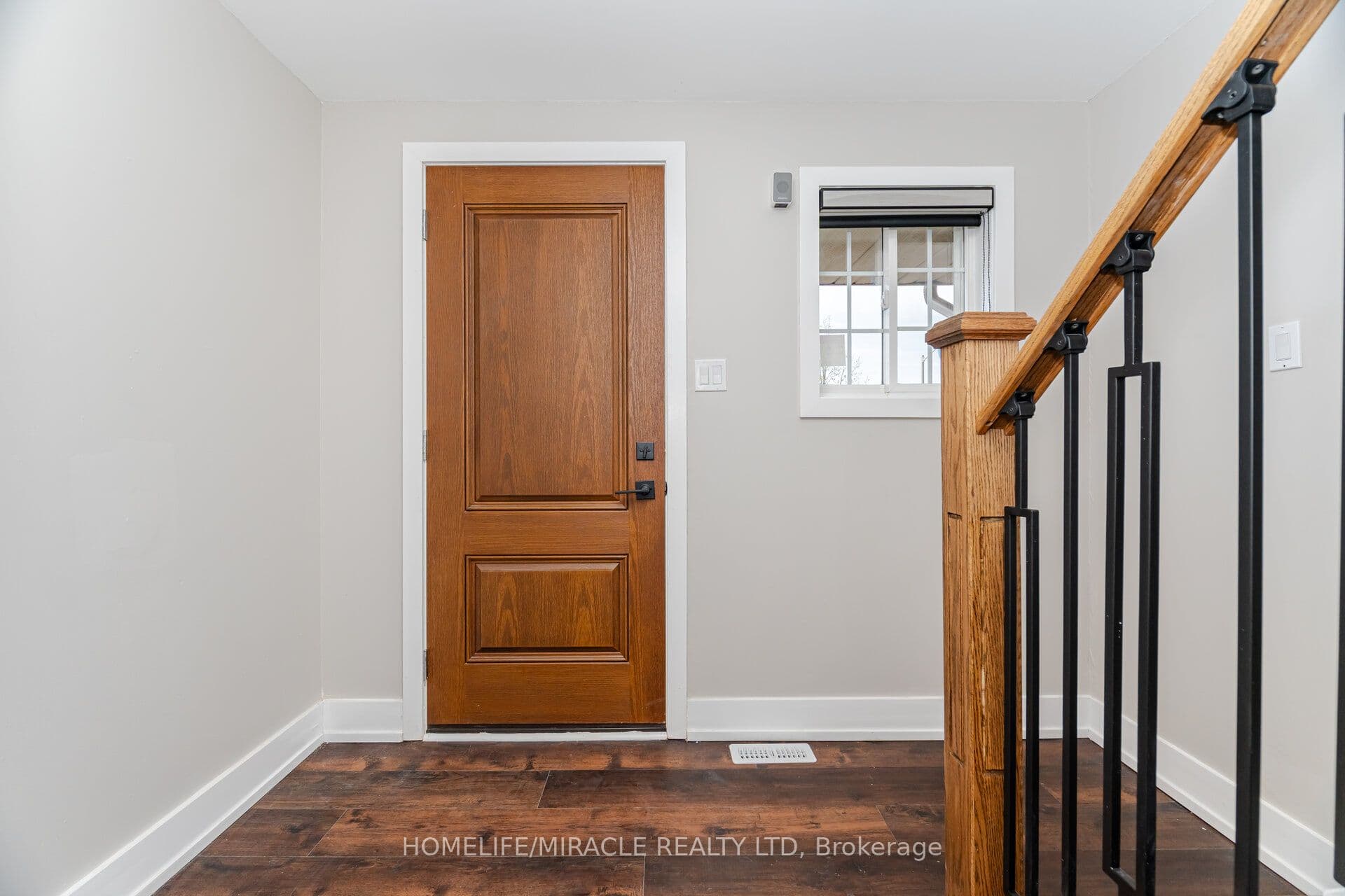 340 Dunsmore Lane — photograph 5