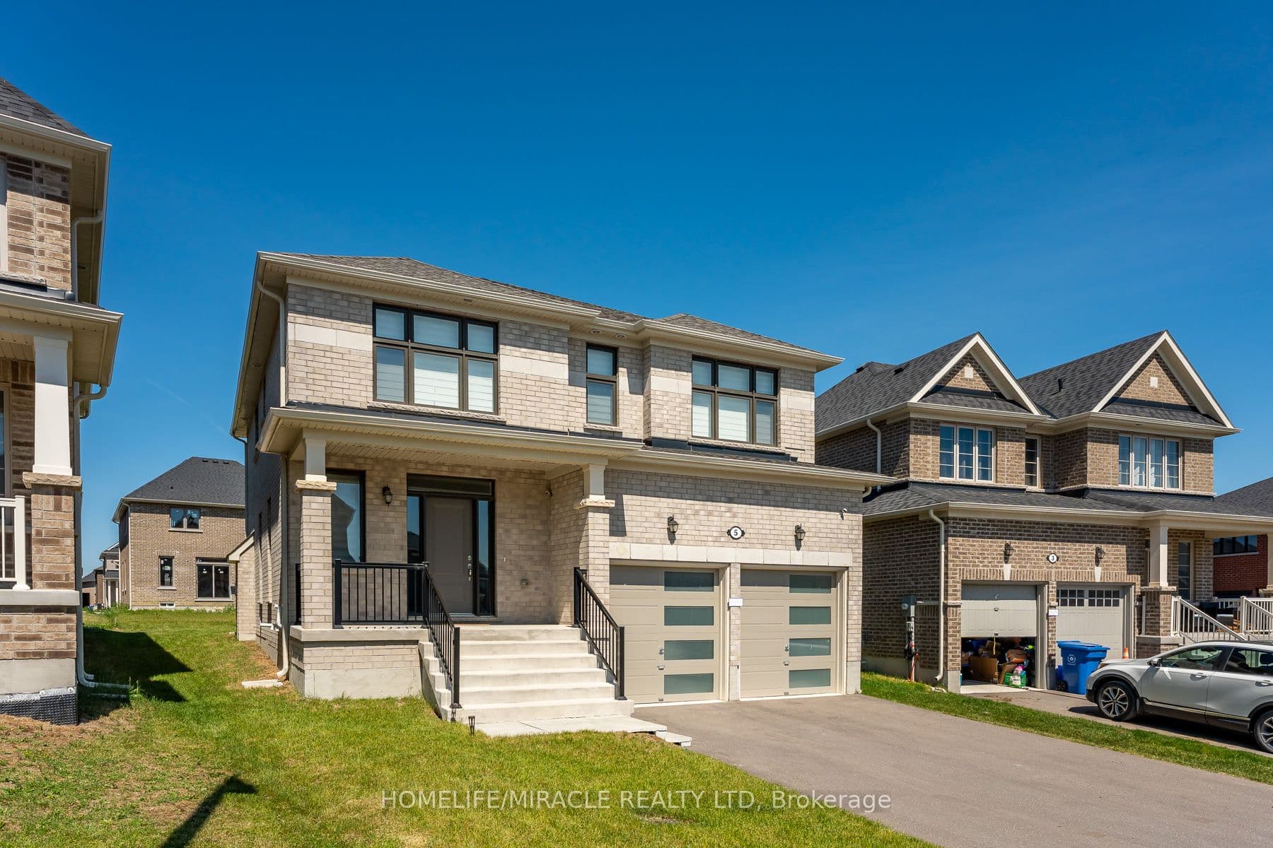 5 Ainslie Hill Crescent — photograph 3