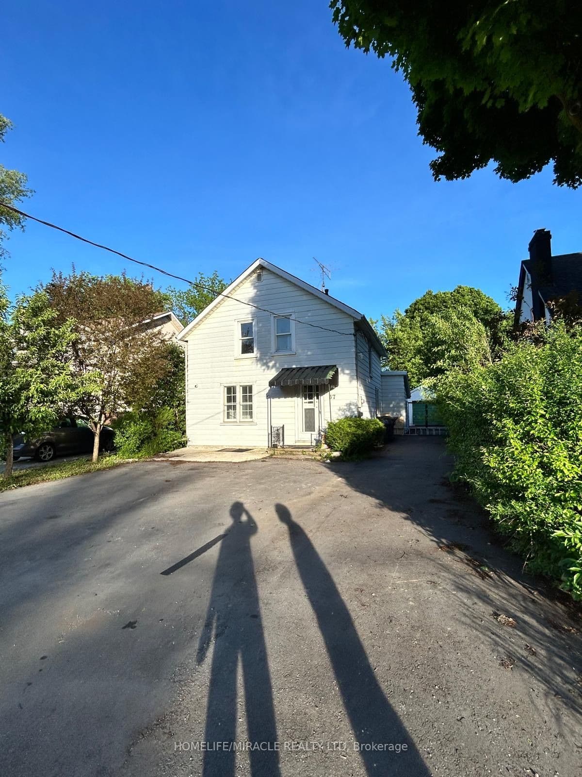 37 Clarence Street — photograph 2
