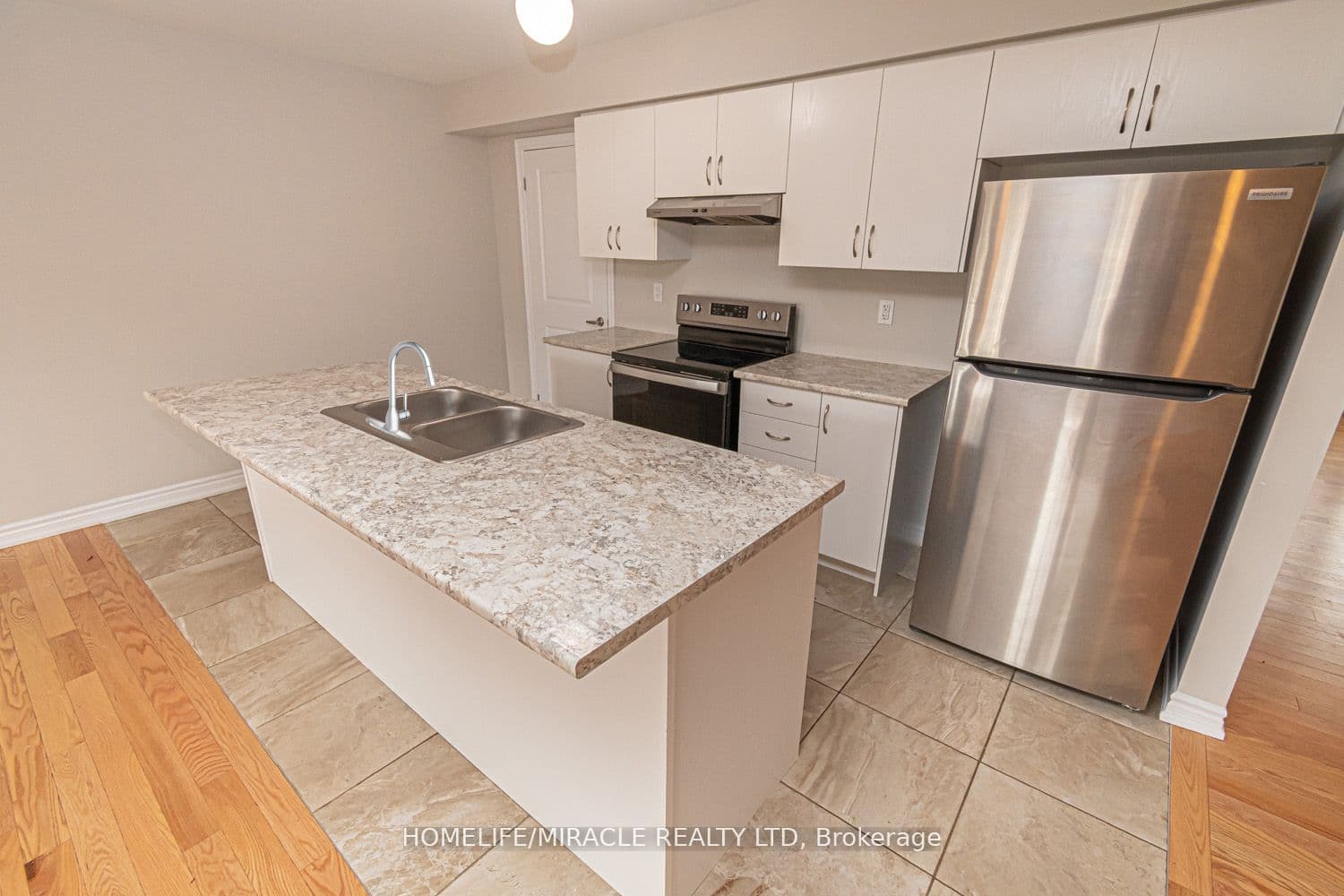 35 Bannister Road — photograph 4