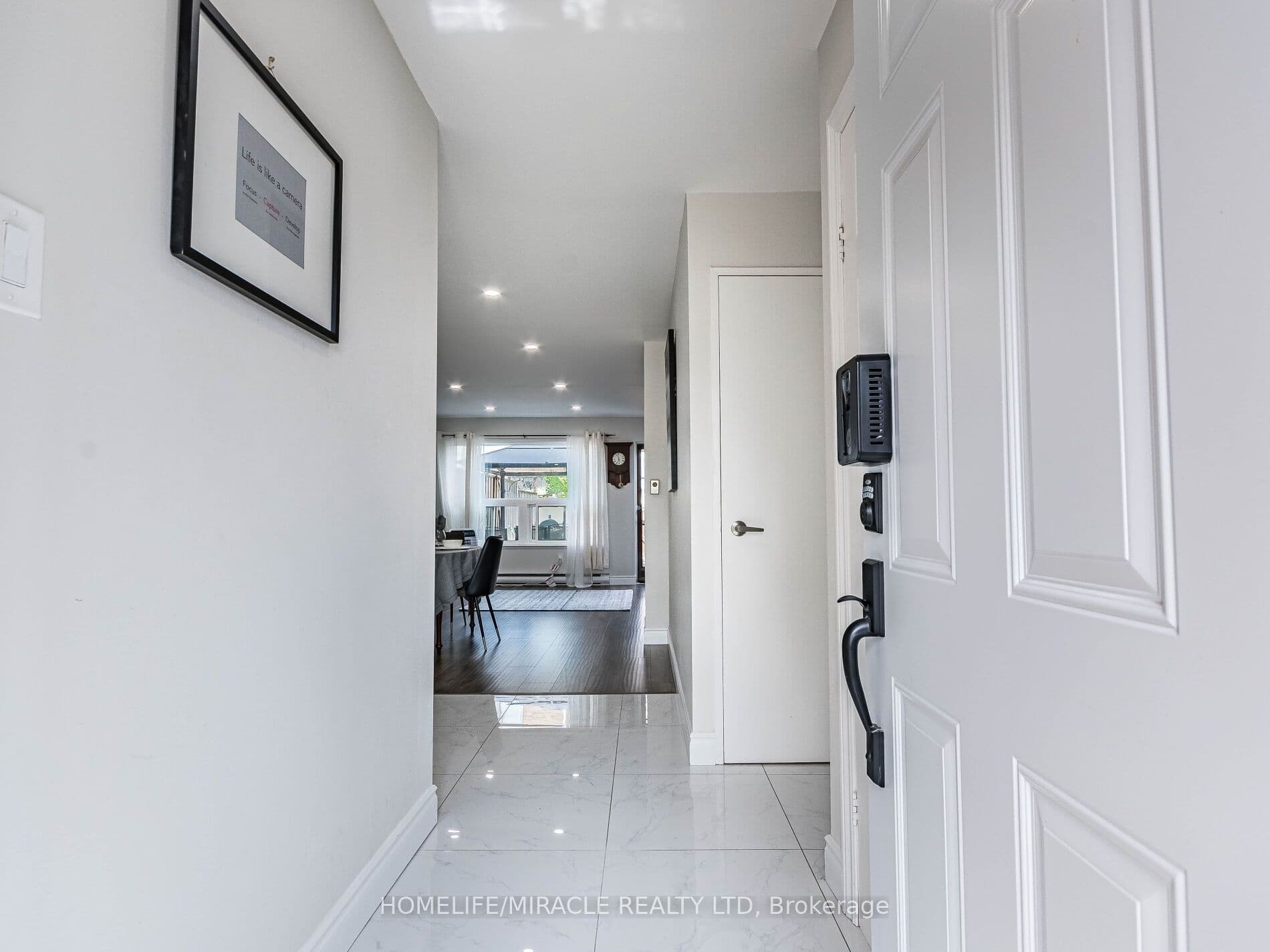 180 Mississauga Valley Boulevard #124 — photograph 2