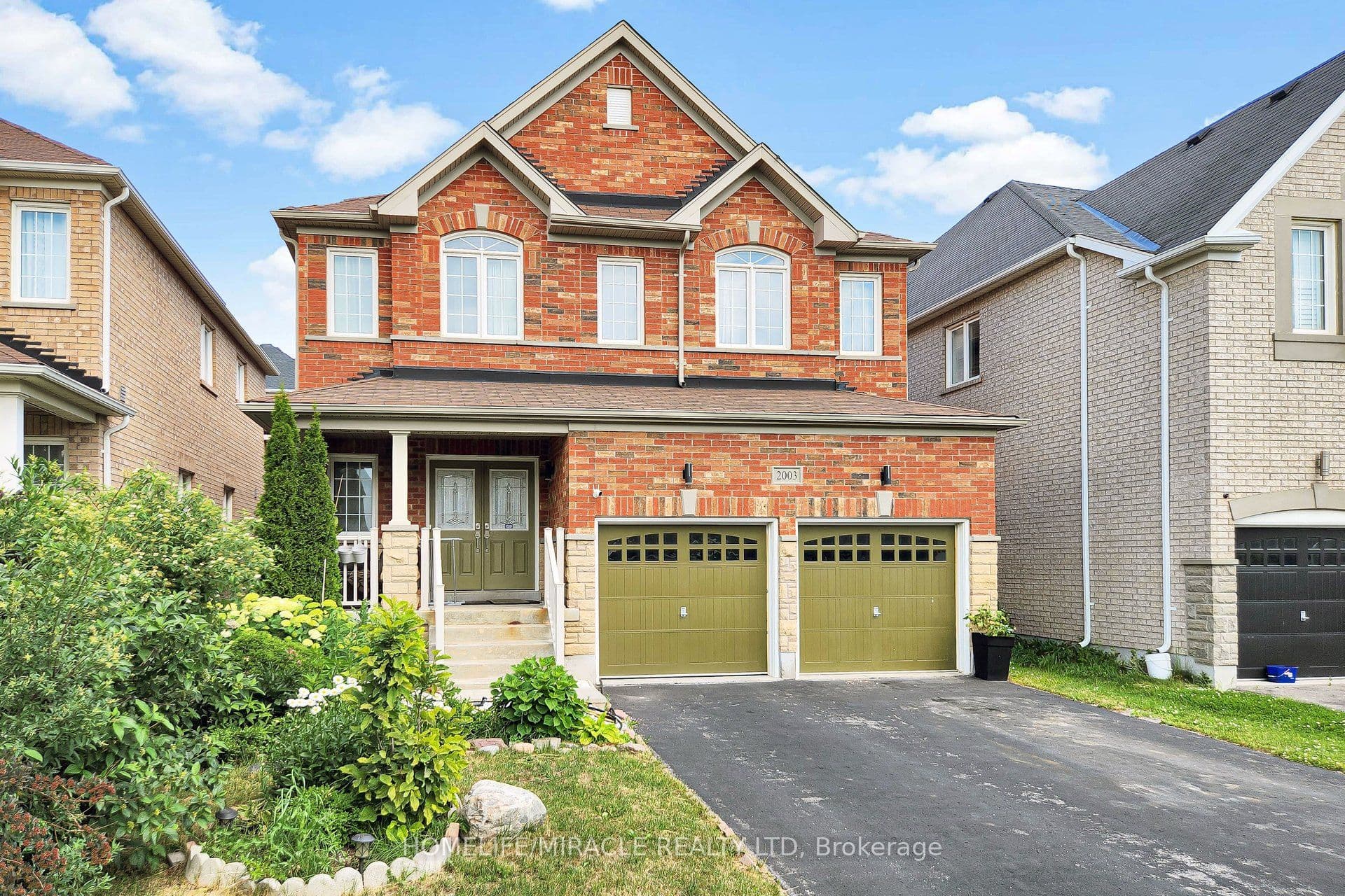2003 Queensbury Drive, Oshawa