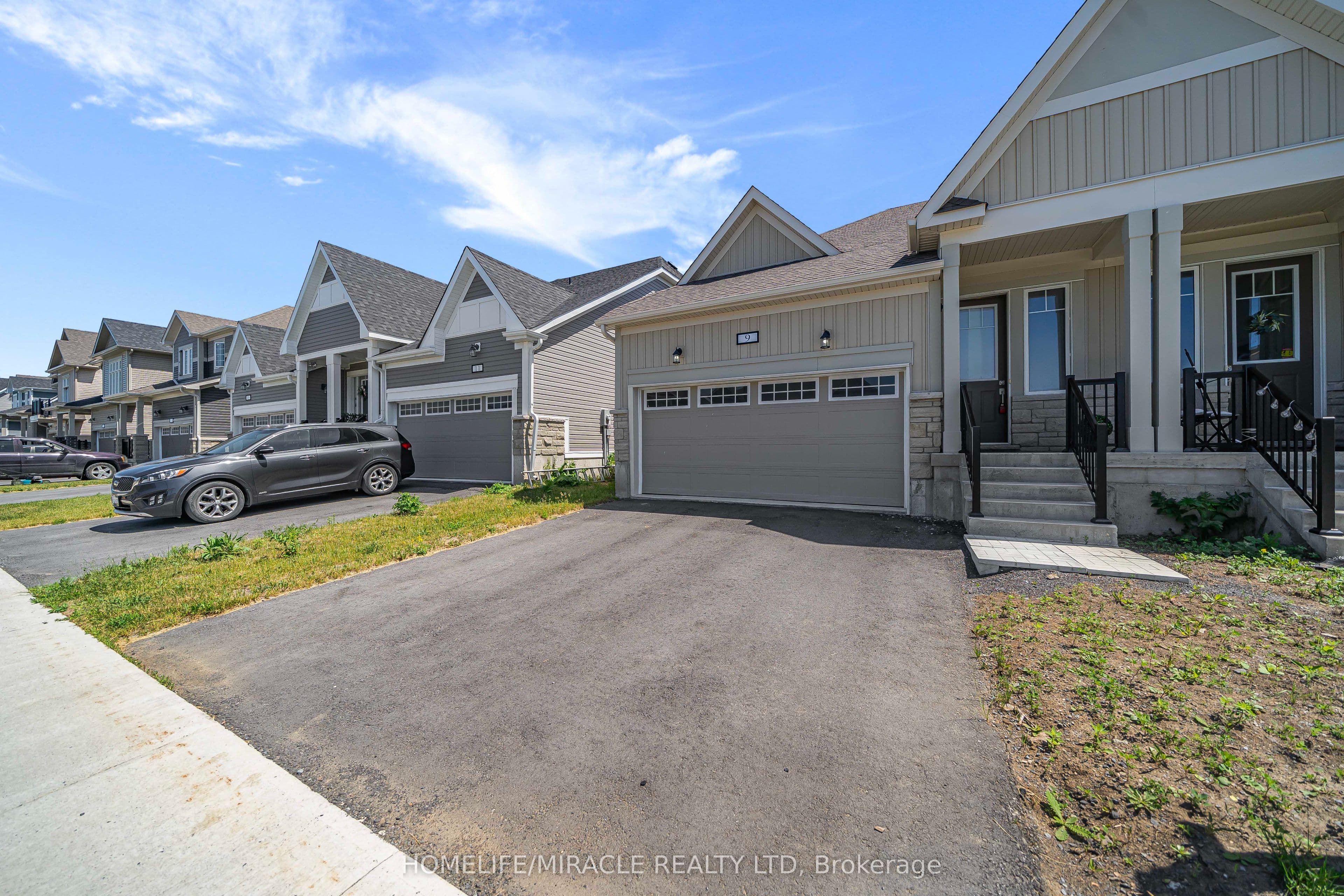 9 Golf Links Drive — photograph 3