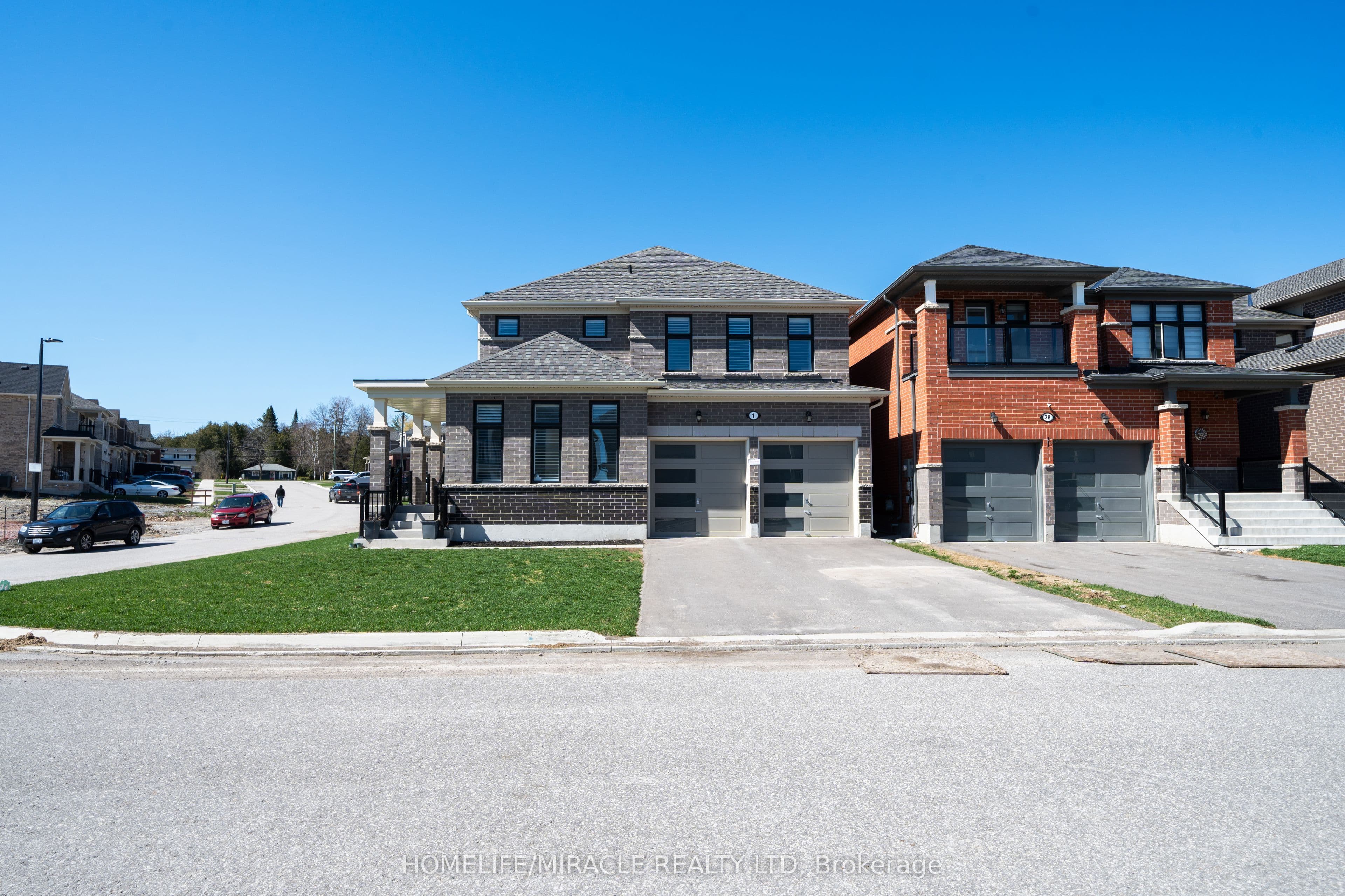 1 Ainslie Hill Crescent — featured photograph