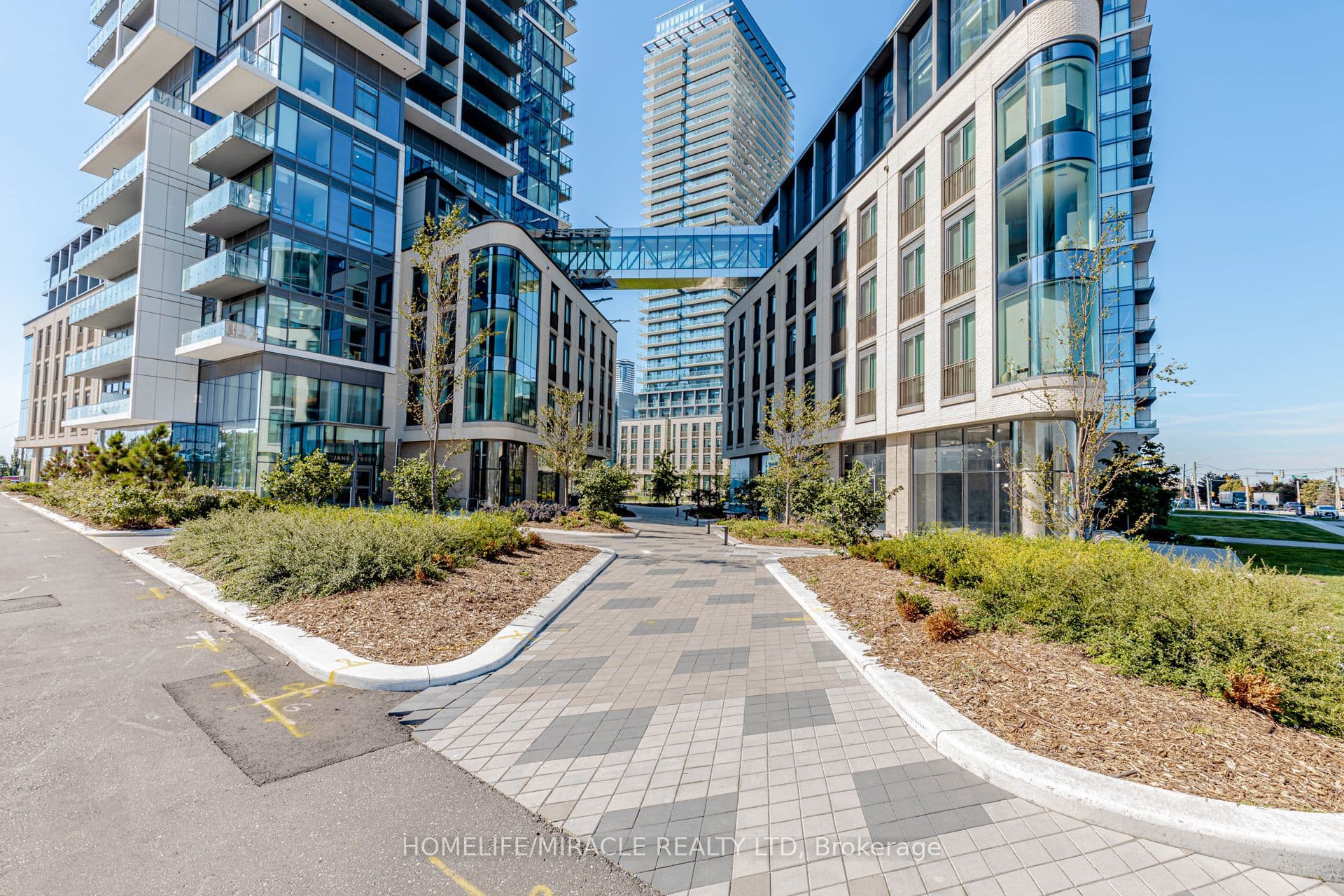 7890 Jane Street #501 — photograph 3