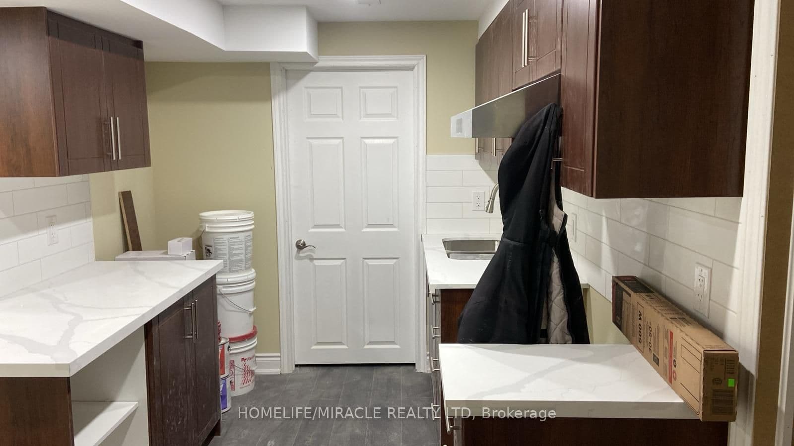 25 Thornridge Crescent #Basement — photograph 4