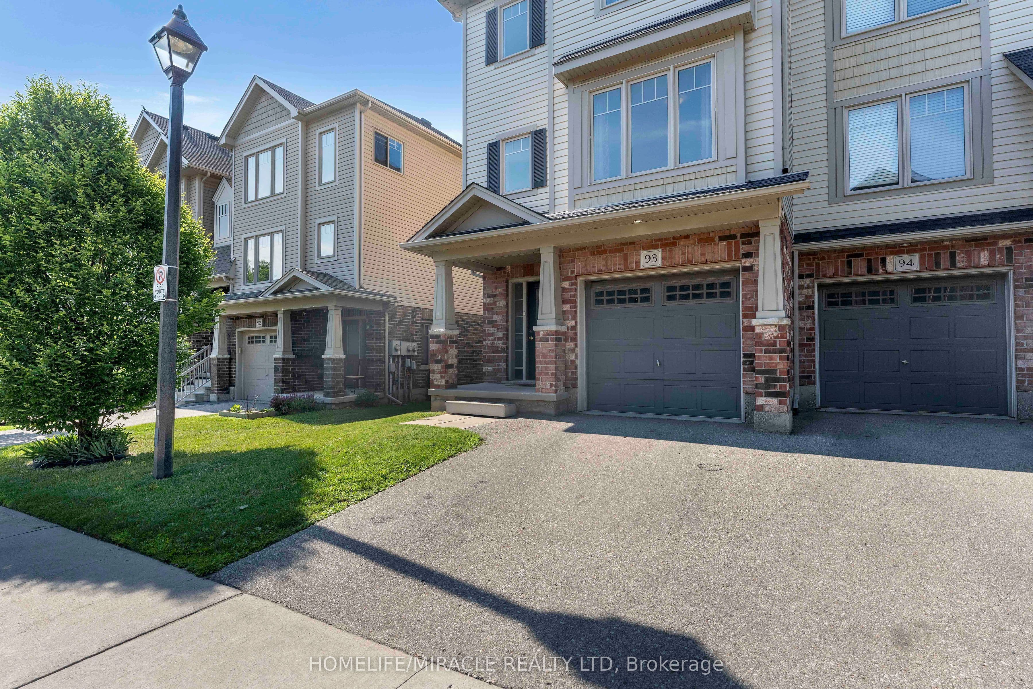 750 Lawrence Street #93 — photograph 2