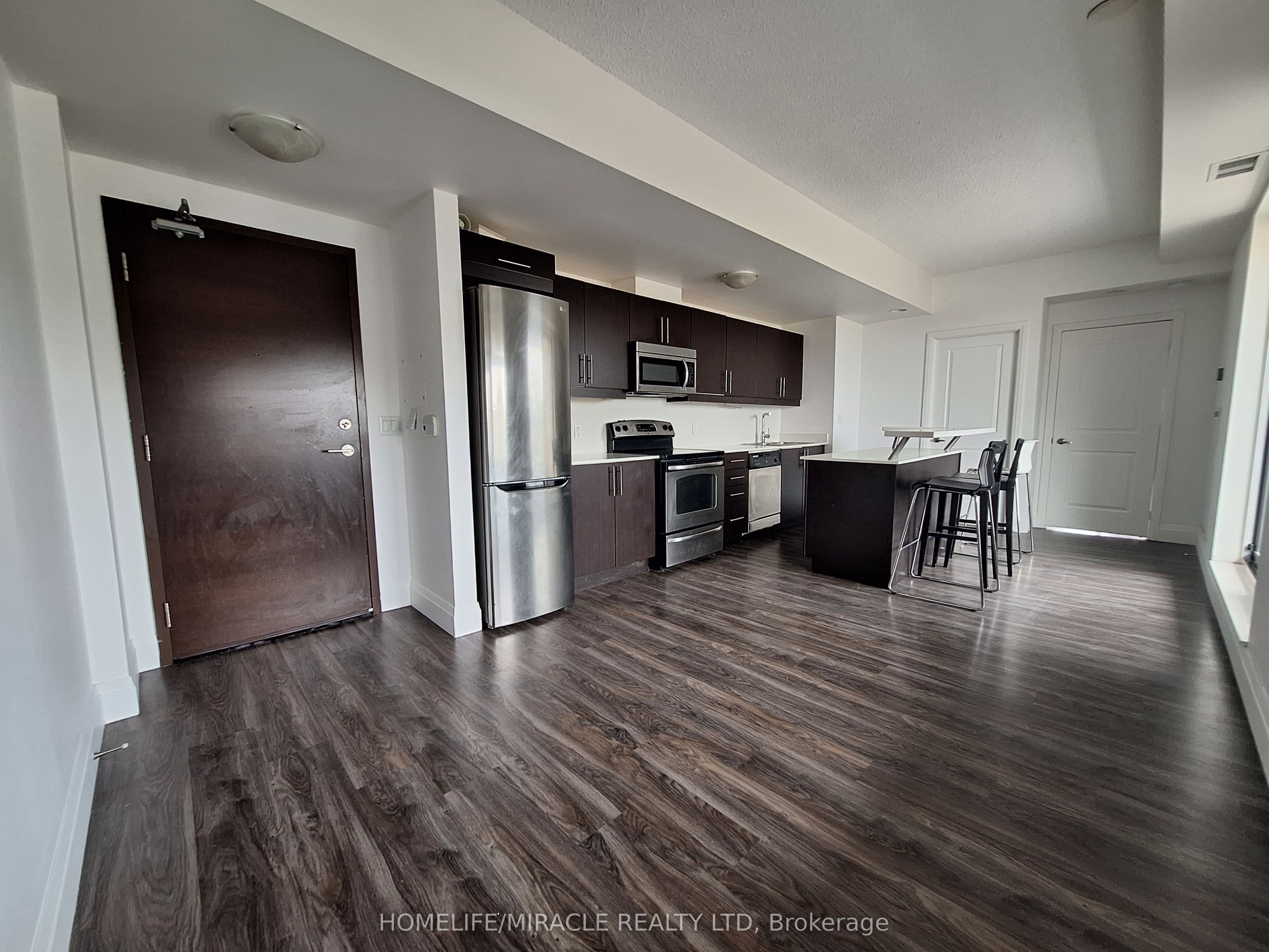 222 Finch Avenue #412 — photograph 4