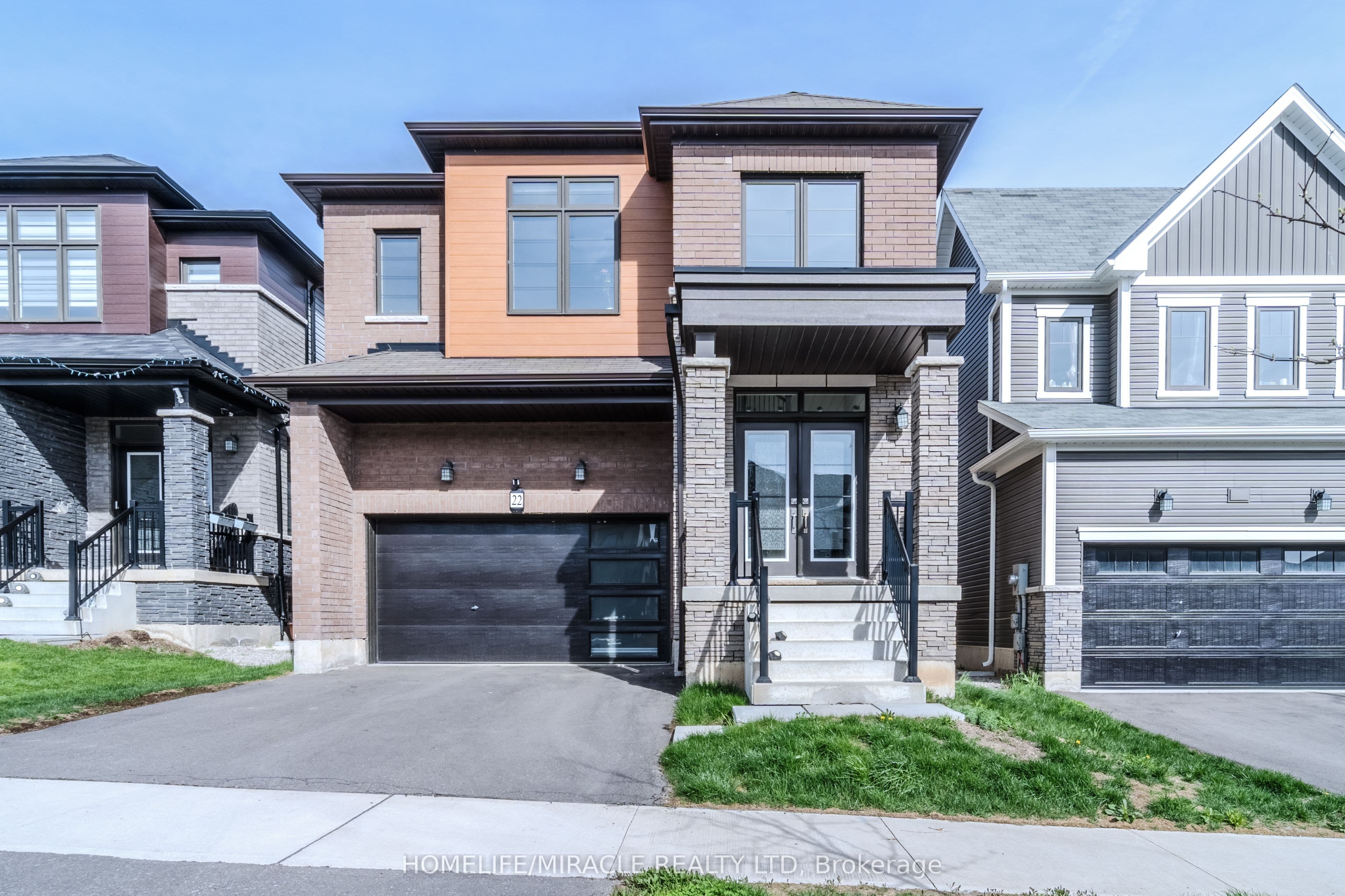 22 Santos Drive — featured photograph