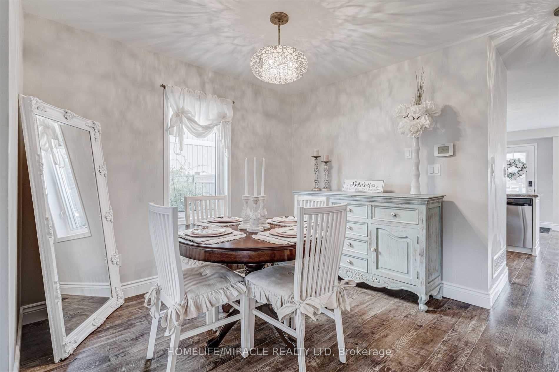 149 Carnwith Drive — photograph 5