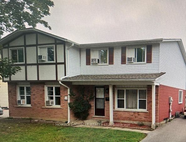 20 Mayfield Avenue #17, Waterloo