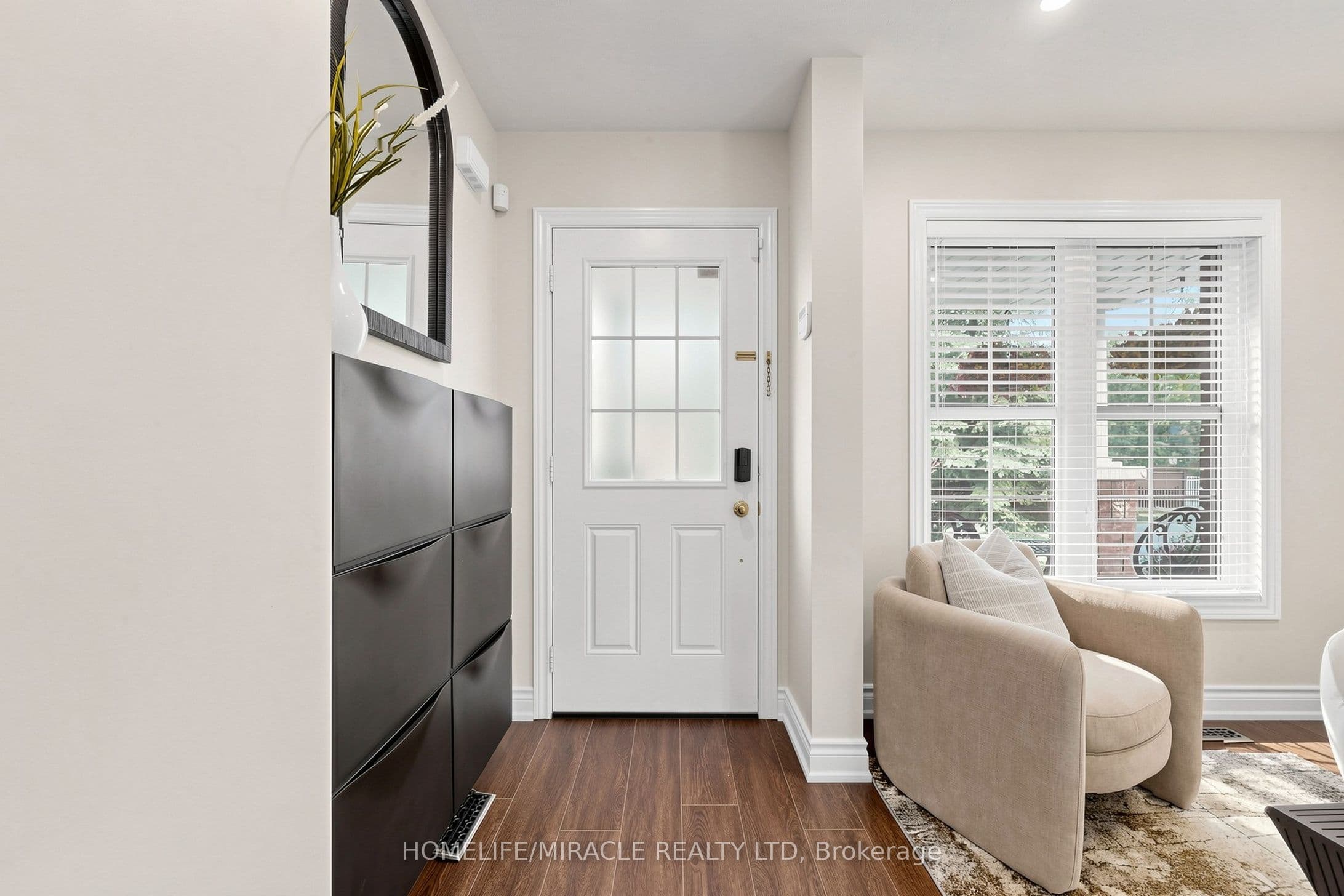 159 Weston Drive — photograph 5