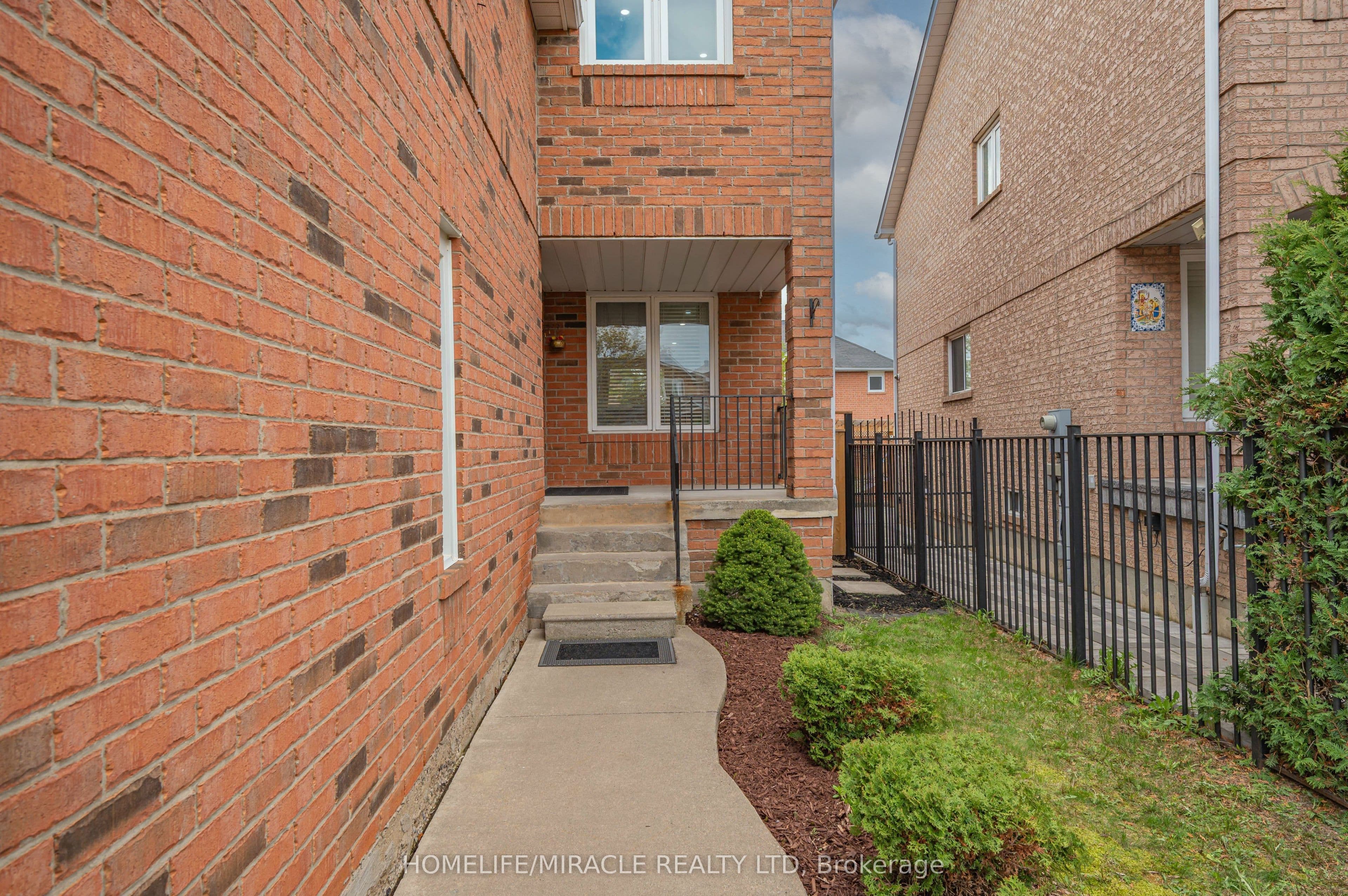 5342 Crane Court — photograph 5