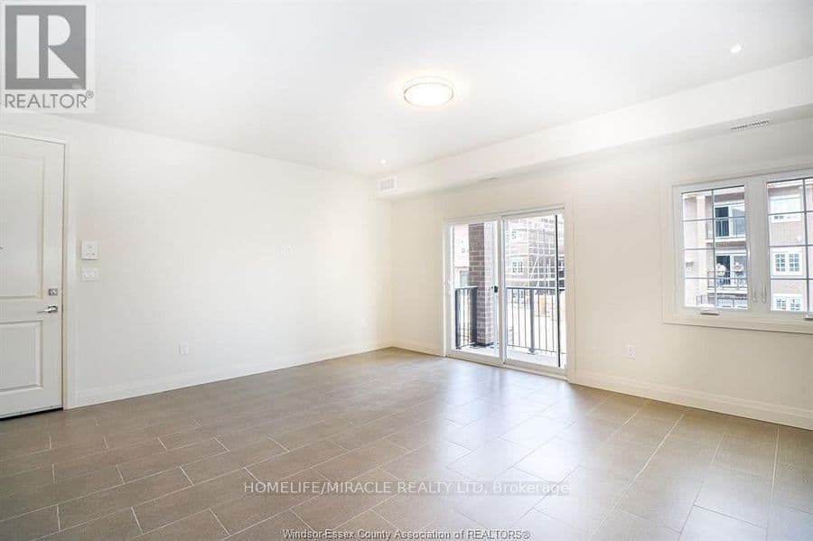 233 Watson Avenue #204 — photograph 5