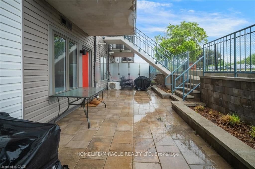2635 William Jackson Drive #705 — photograph 4