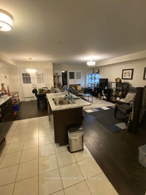 72 Blacksmith Drive — photograph 4