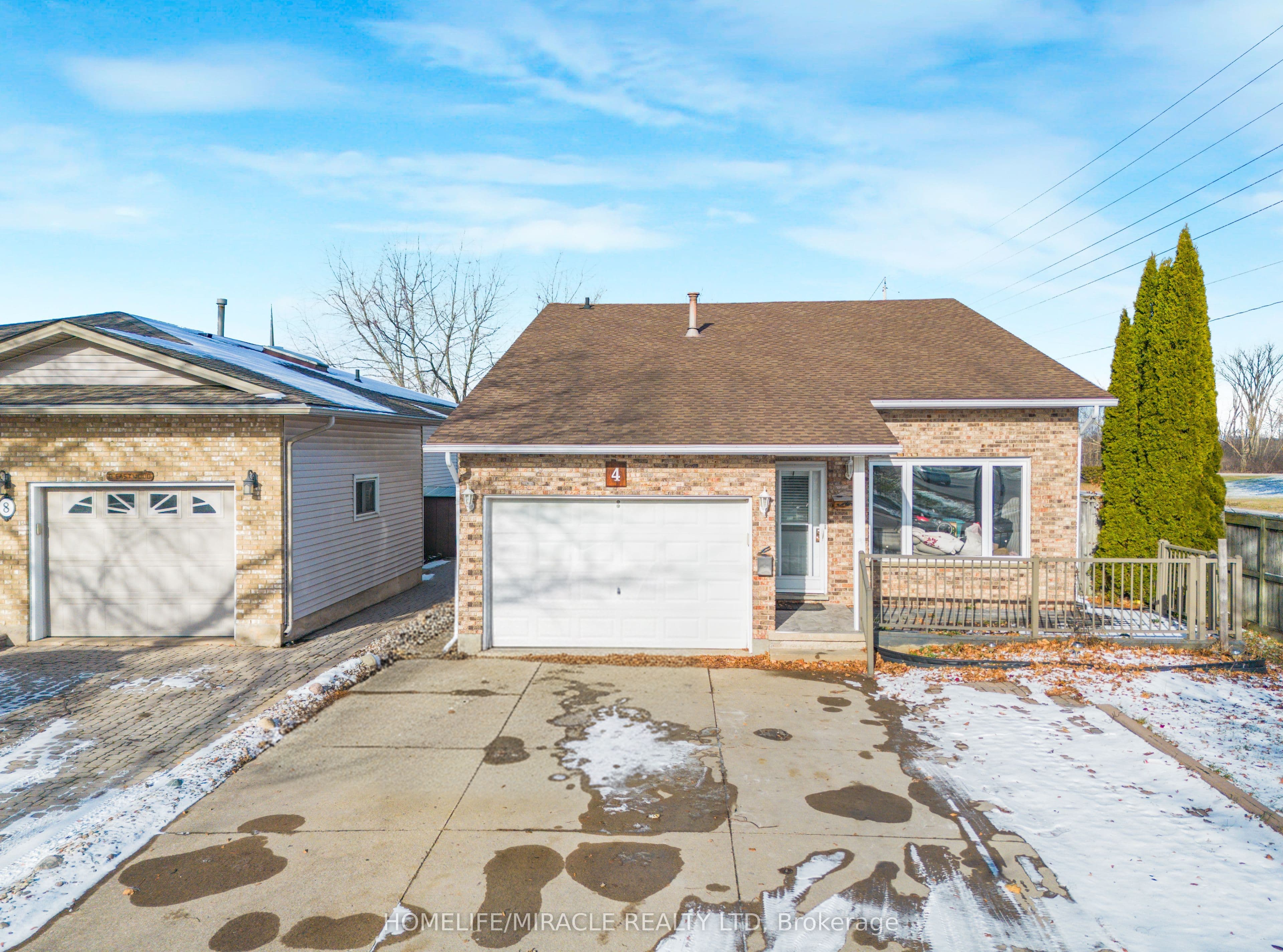 4 Eastwood Drive — photograph 2