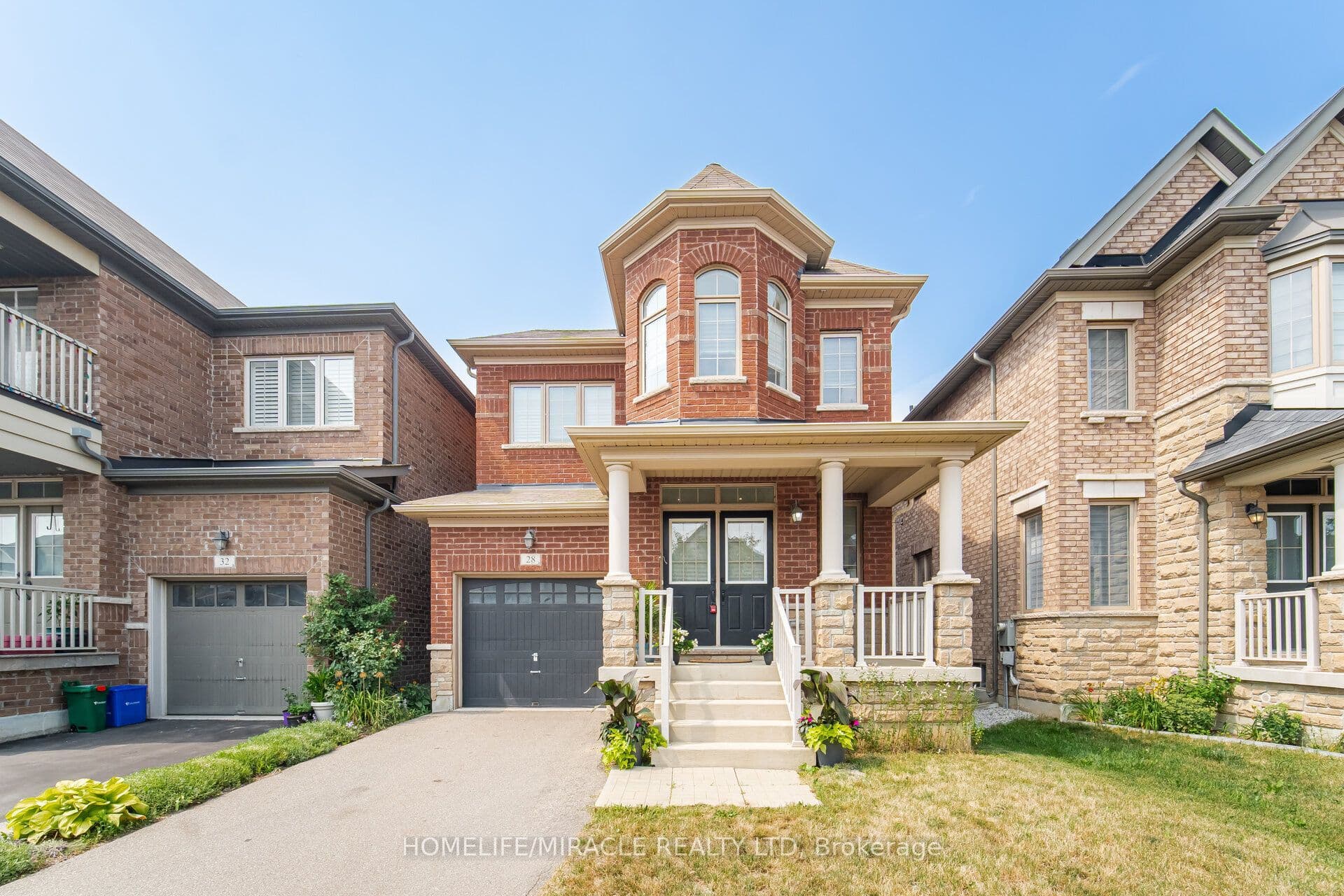 28 Kincardine Street, Vaughan