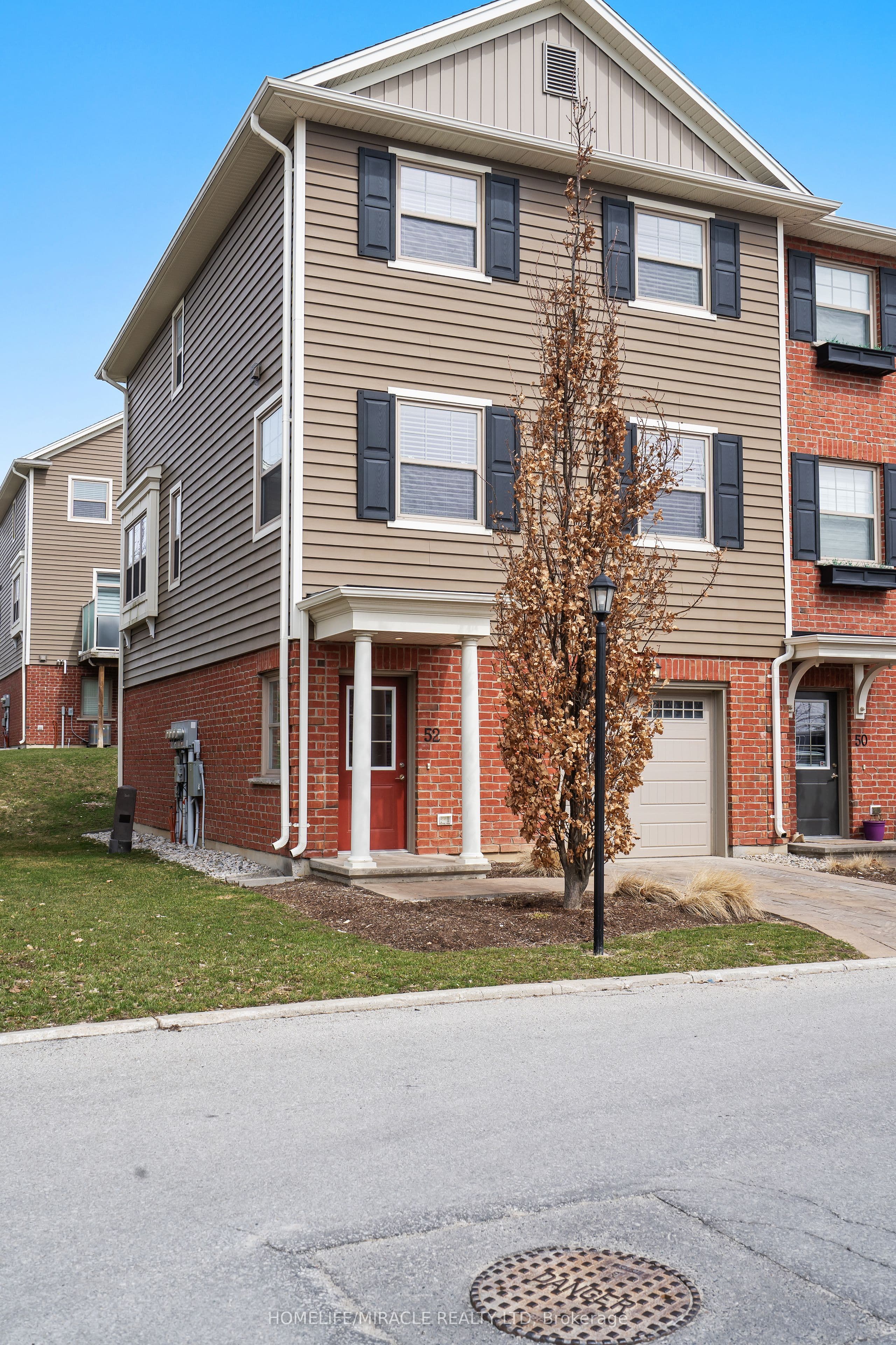 3025 Singleton Avenue #52 — photograph 5