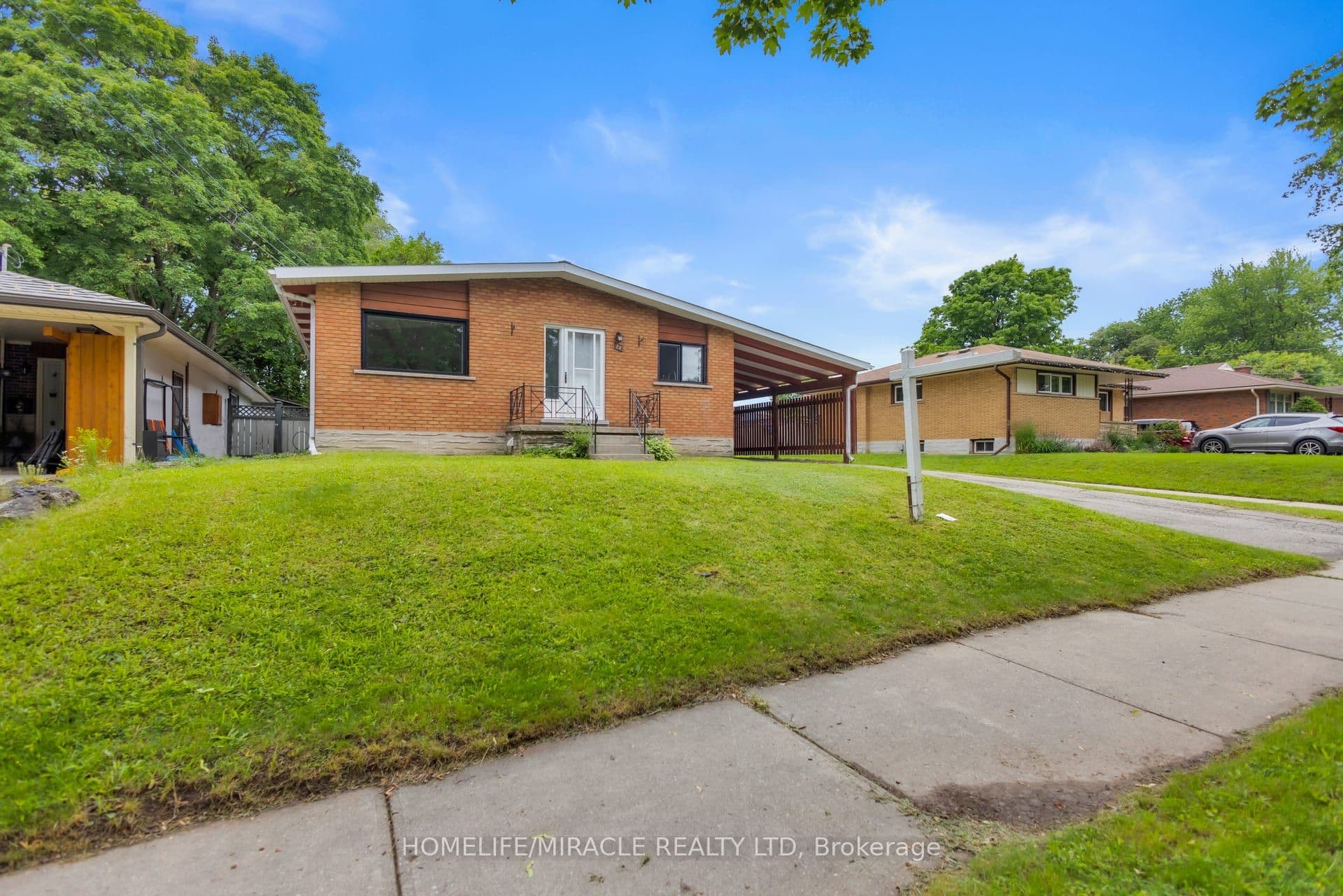 72 Massey Avenue — photograph 3